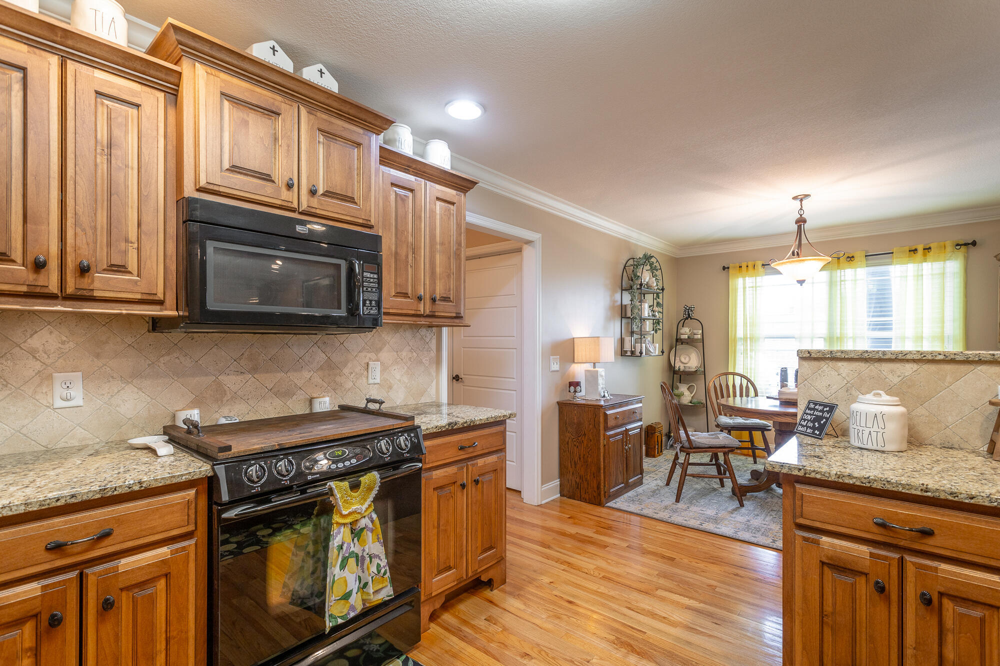 51 Bur Oak Drive