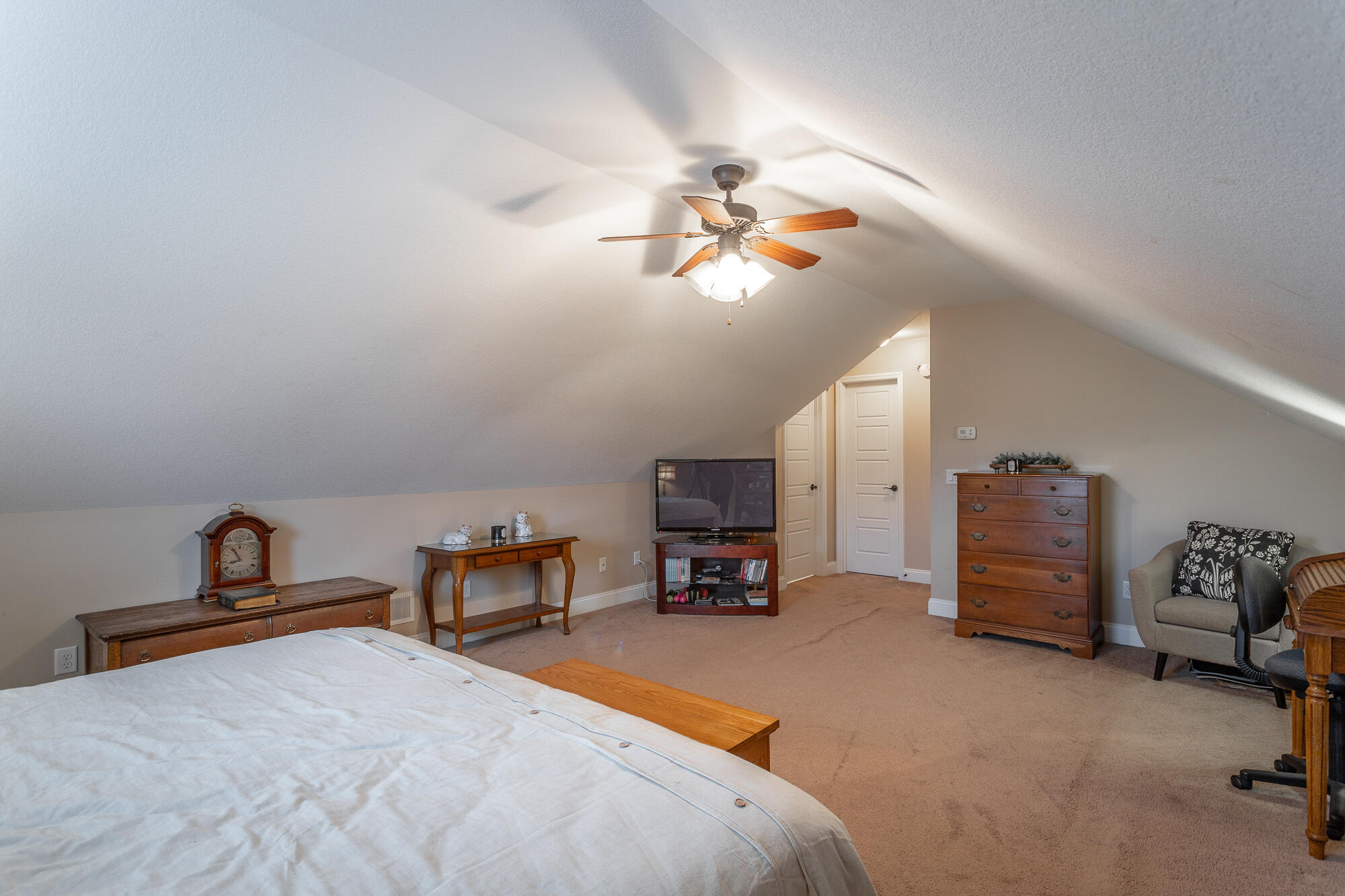 51 Bur Oak Drive