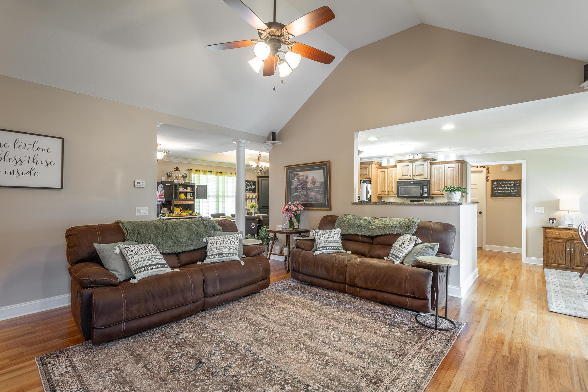 51 Bur Oak Drive