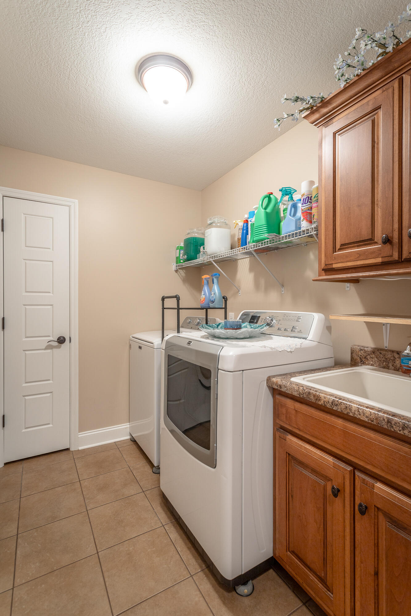51 Bur Oak Drive