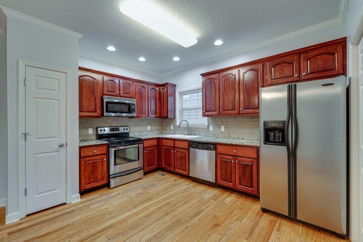 448 Oliver Street