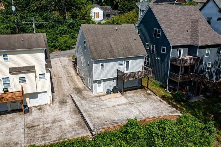 448 Oliver Street