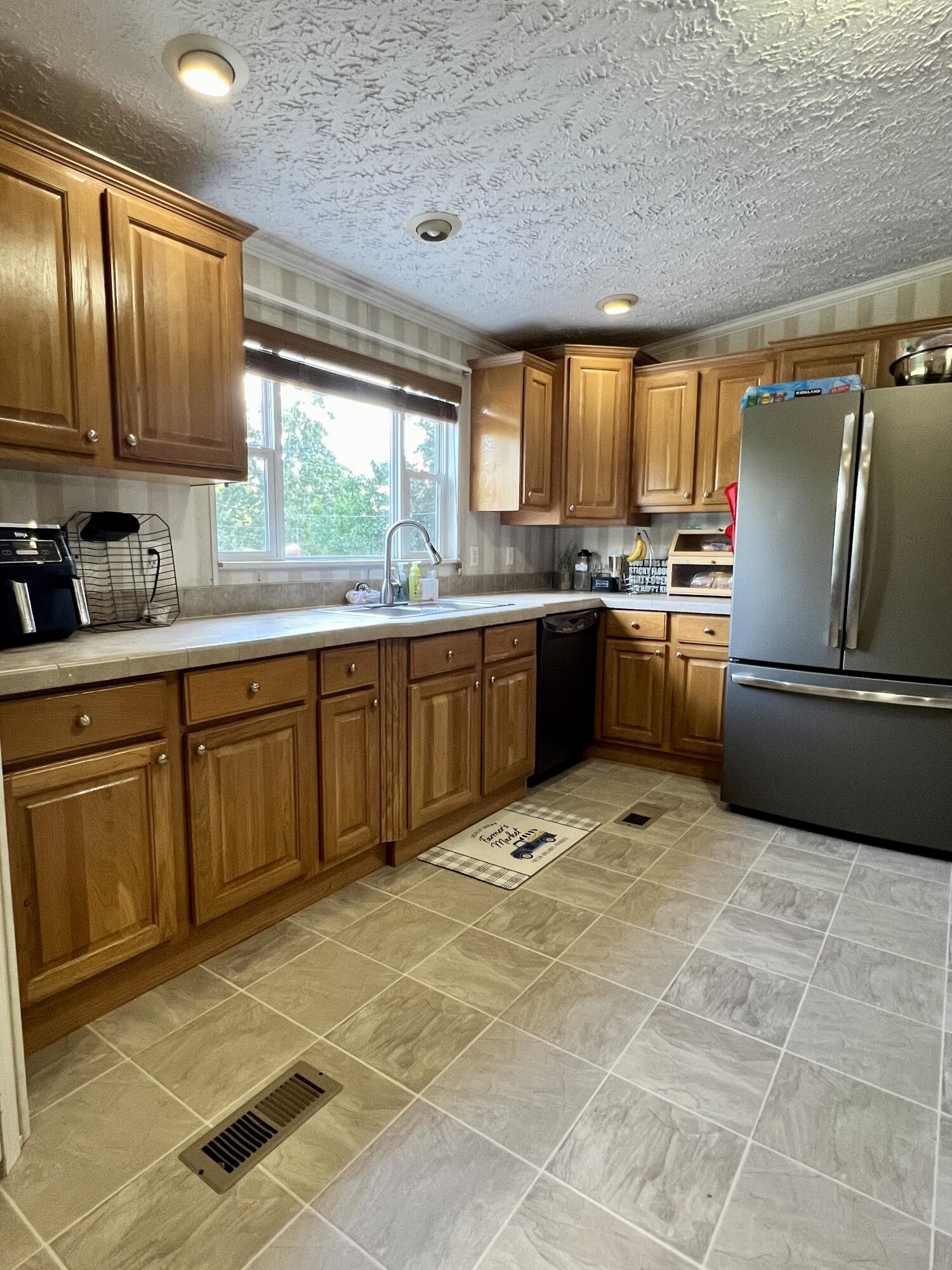 1029 Martin Ward Road