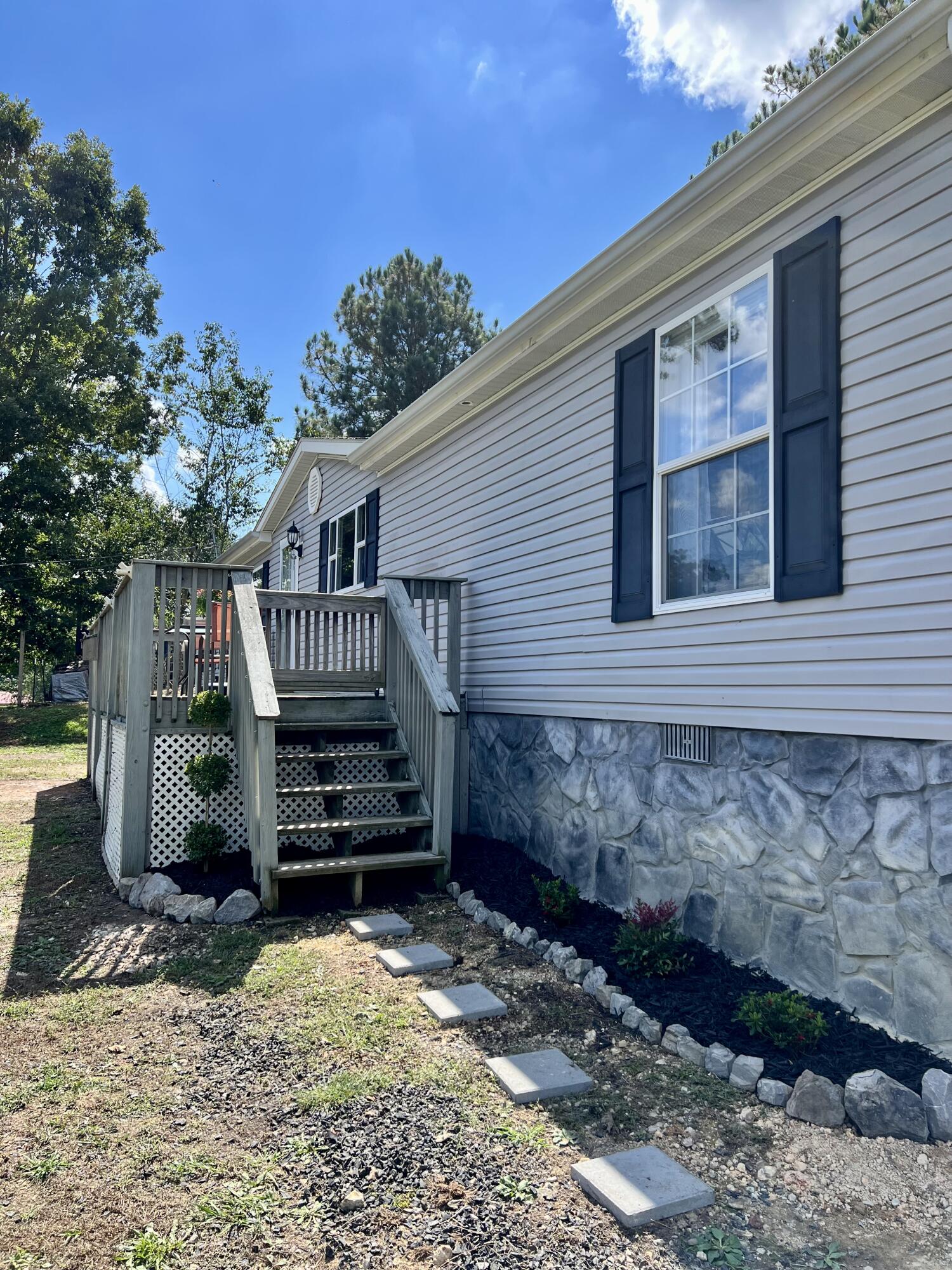 1029 Martin Ward Road