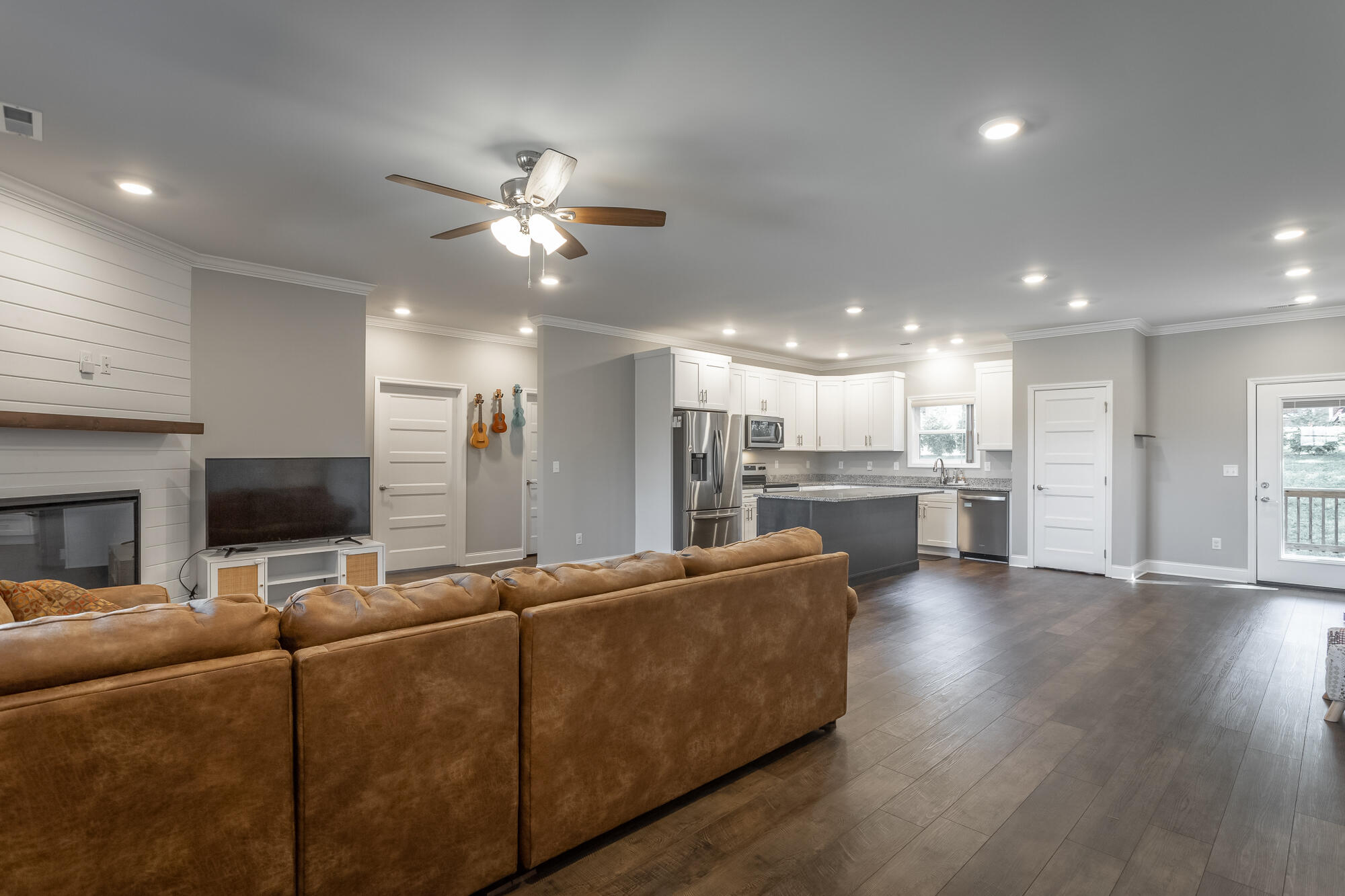 68 Donna Lee Drive