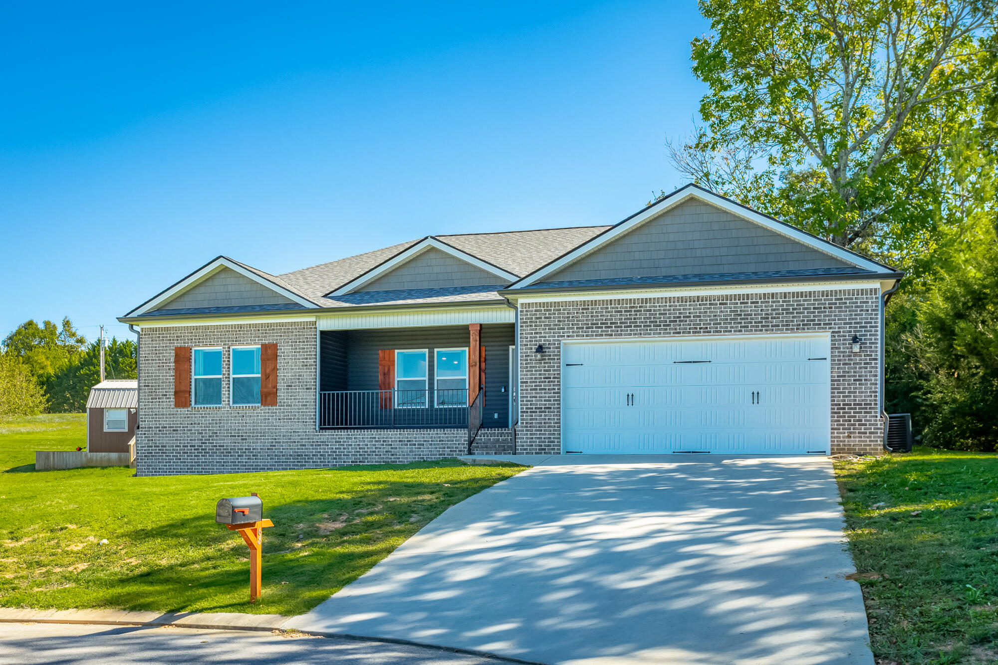 68 Donna Lee Drive