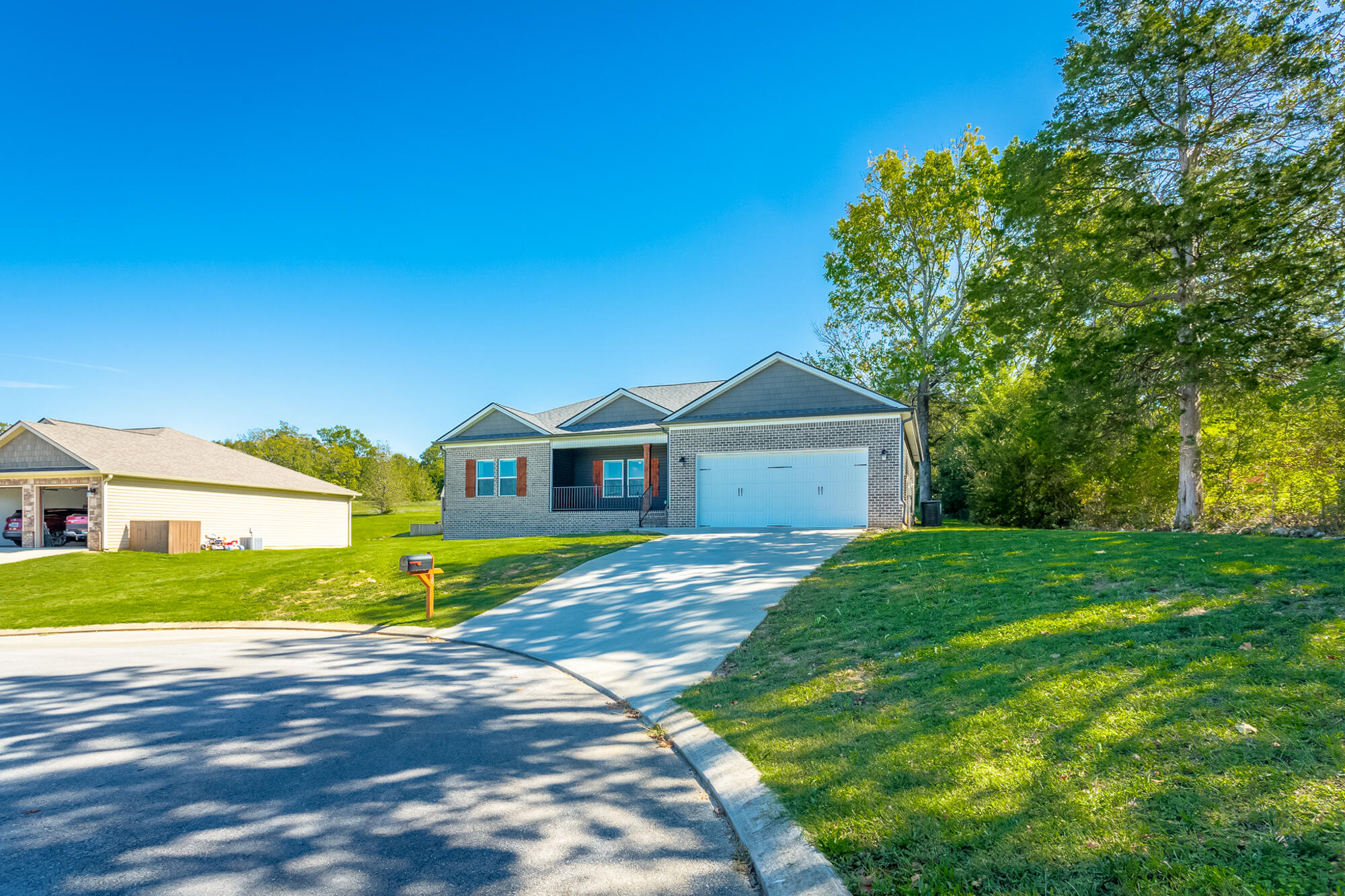 68 Donna Lee Drive