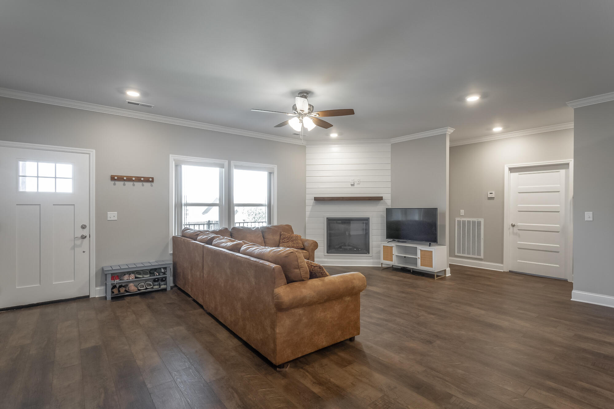 68 Donna Lee Drive