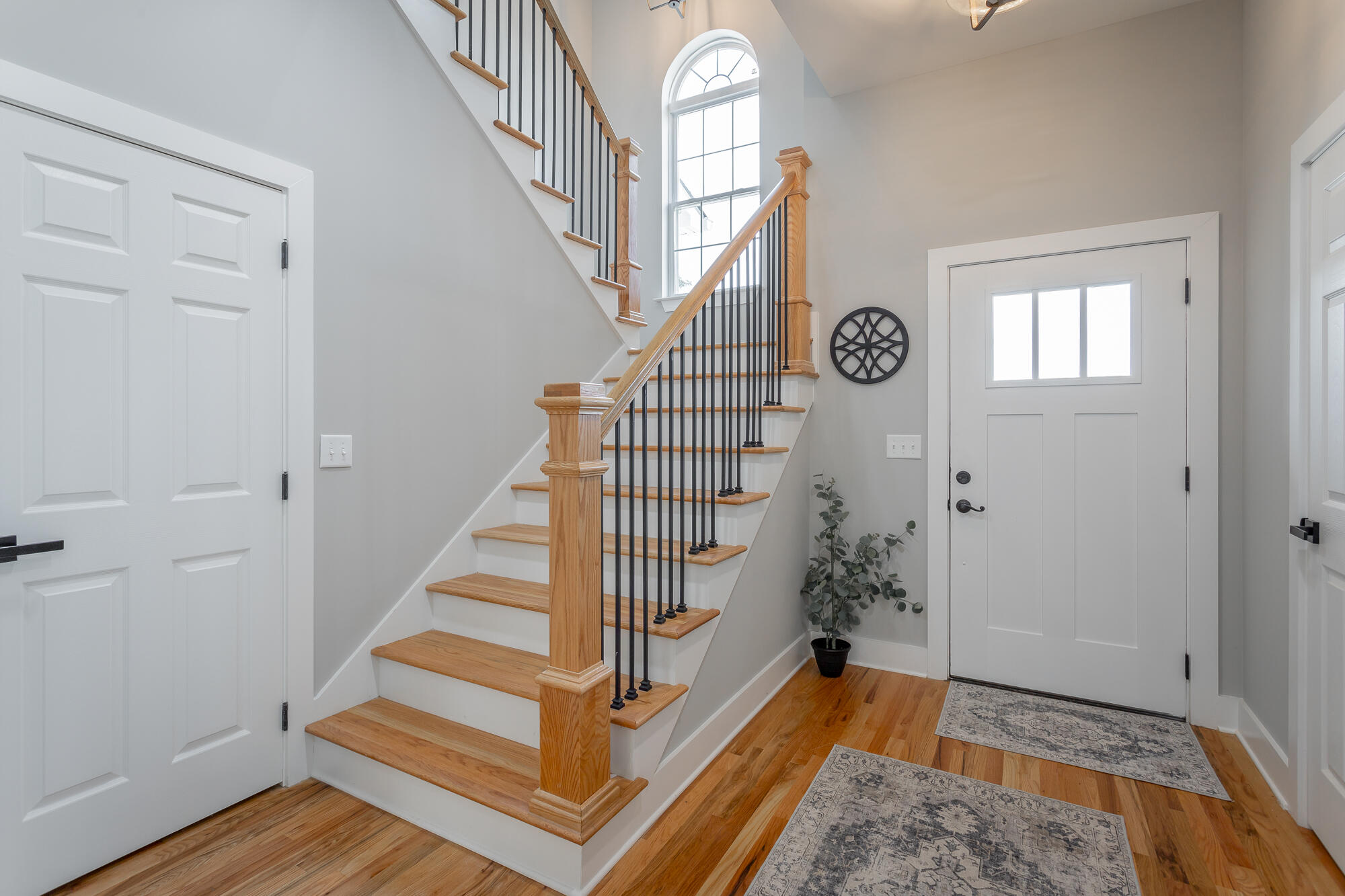 7313 Majestic Hill Drive