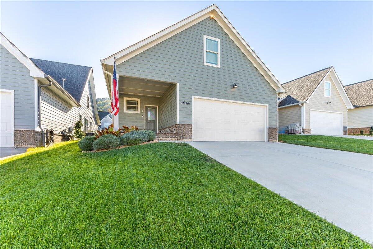 4046 Barnsley Loop