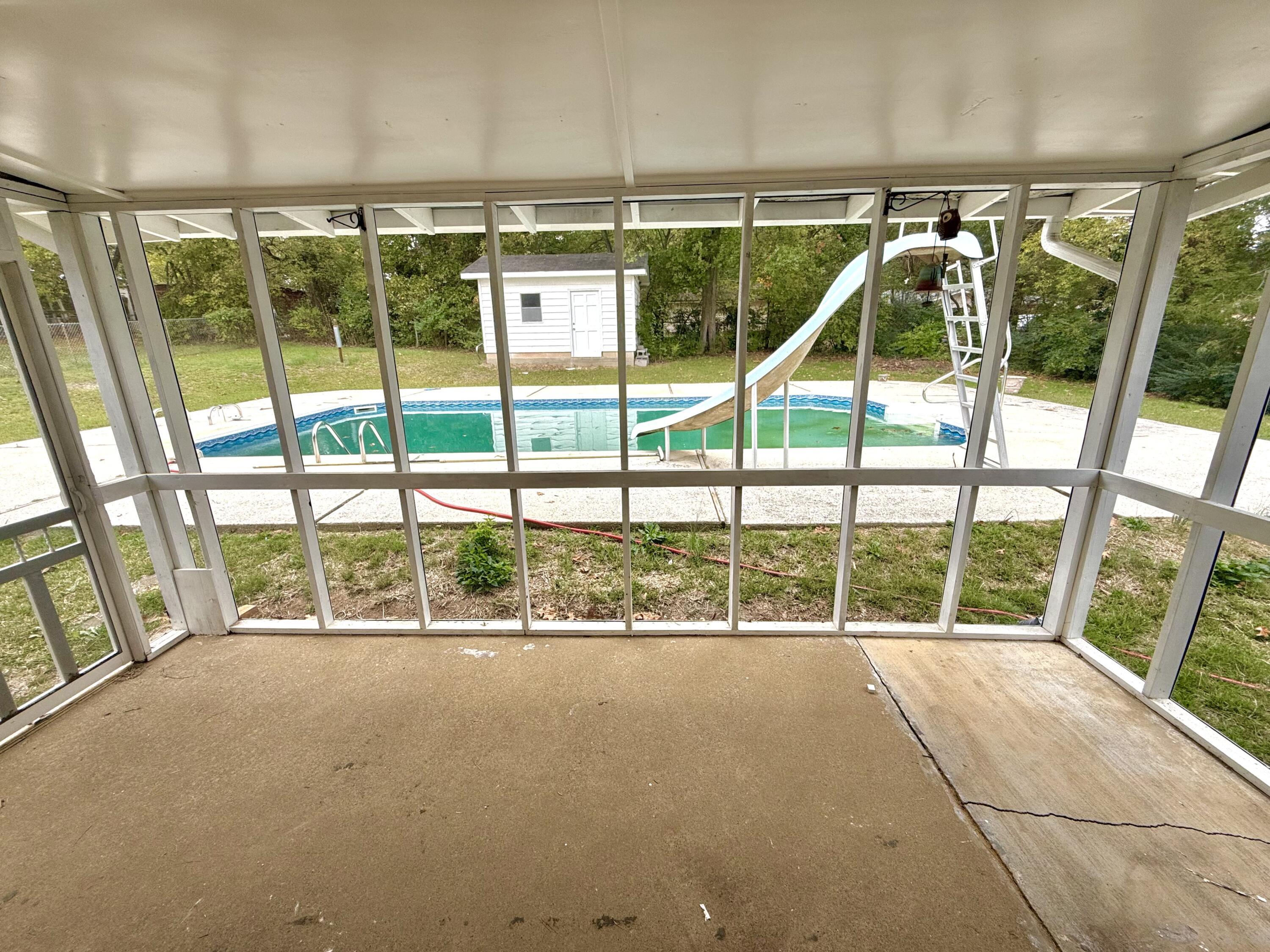 934 Greenhill Drive