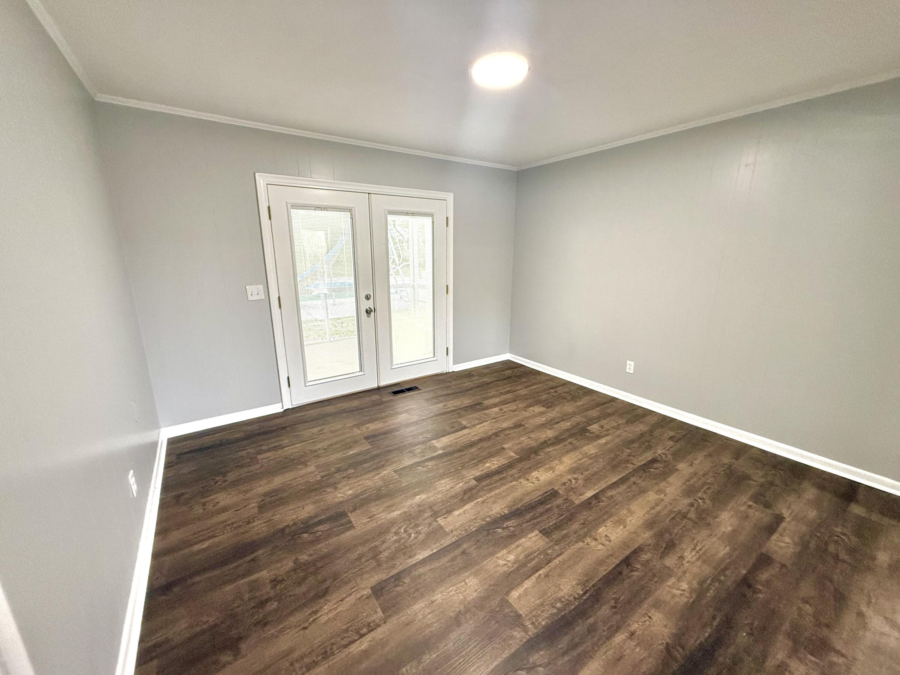 934 Greenhill Drive