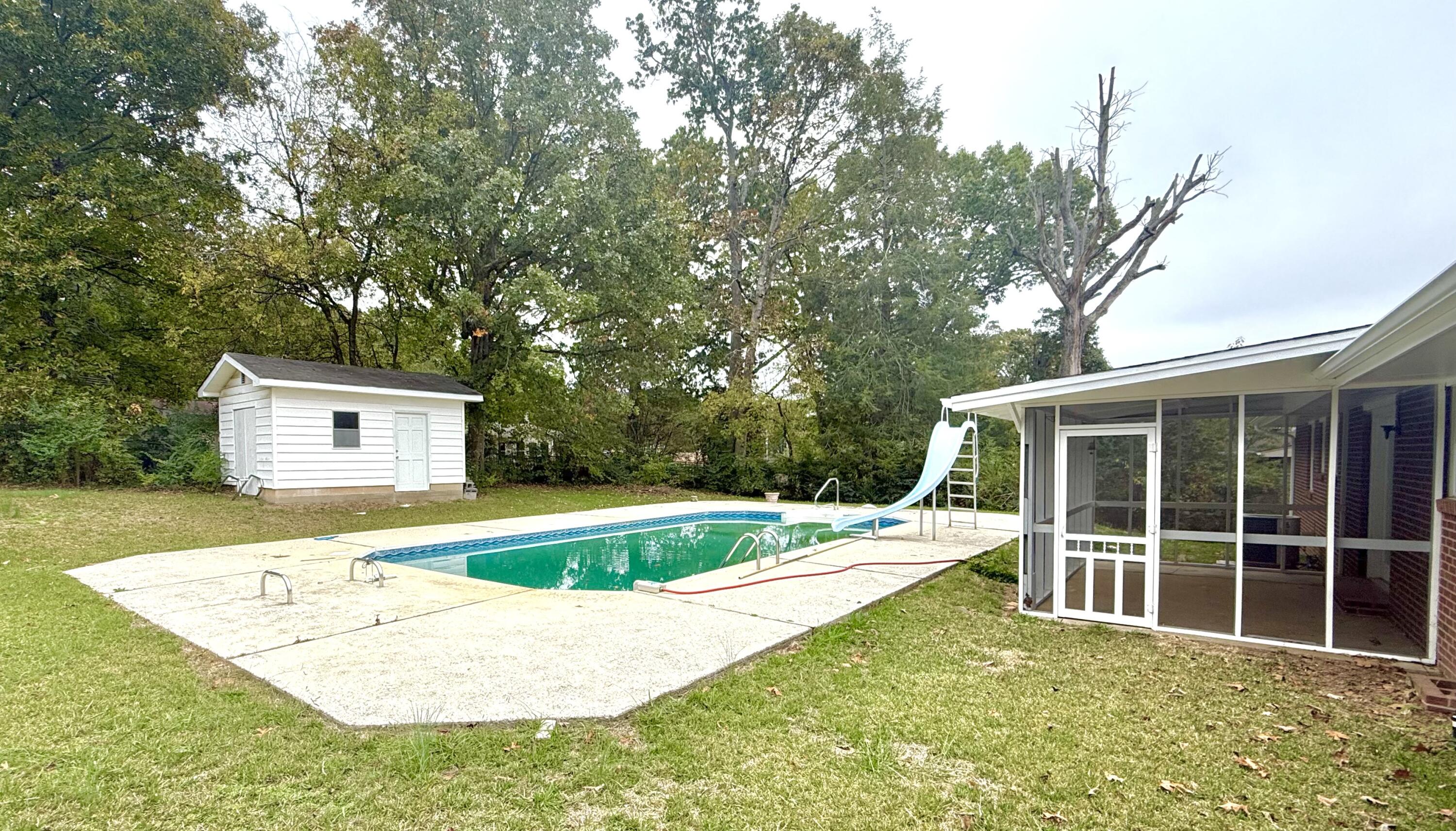 934 Greenhill Drive
