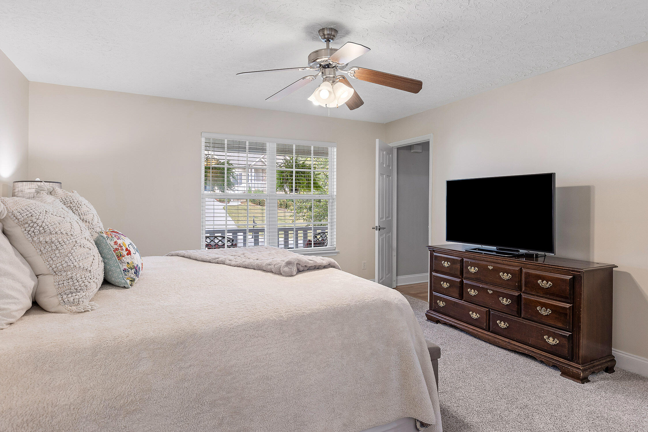 141 Boxwood Drive