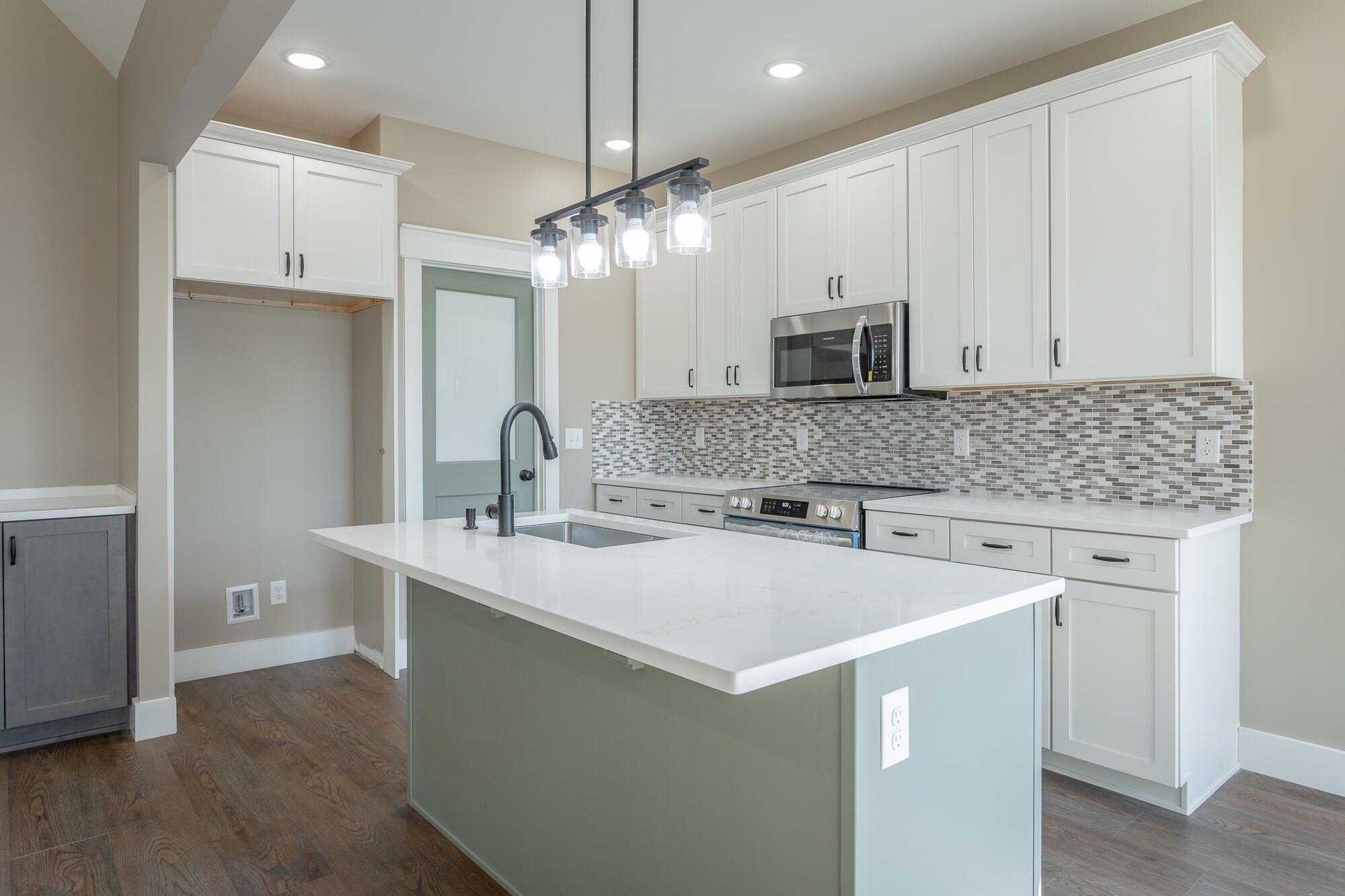 254 Auburn Drive, LaFayette
