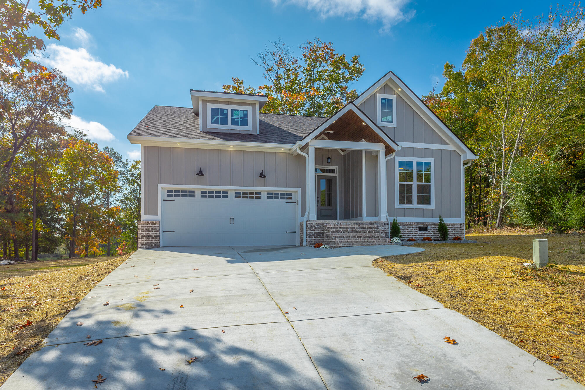 254 Auburn Drive, LaFayette