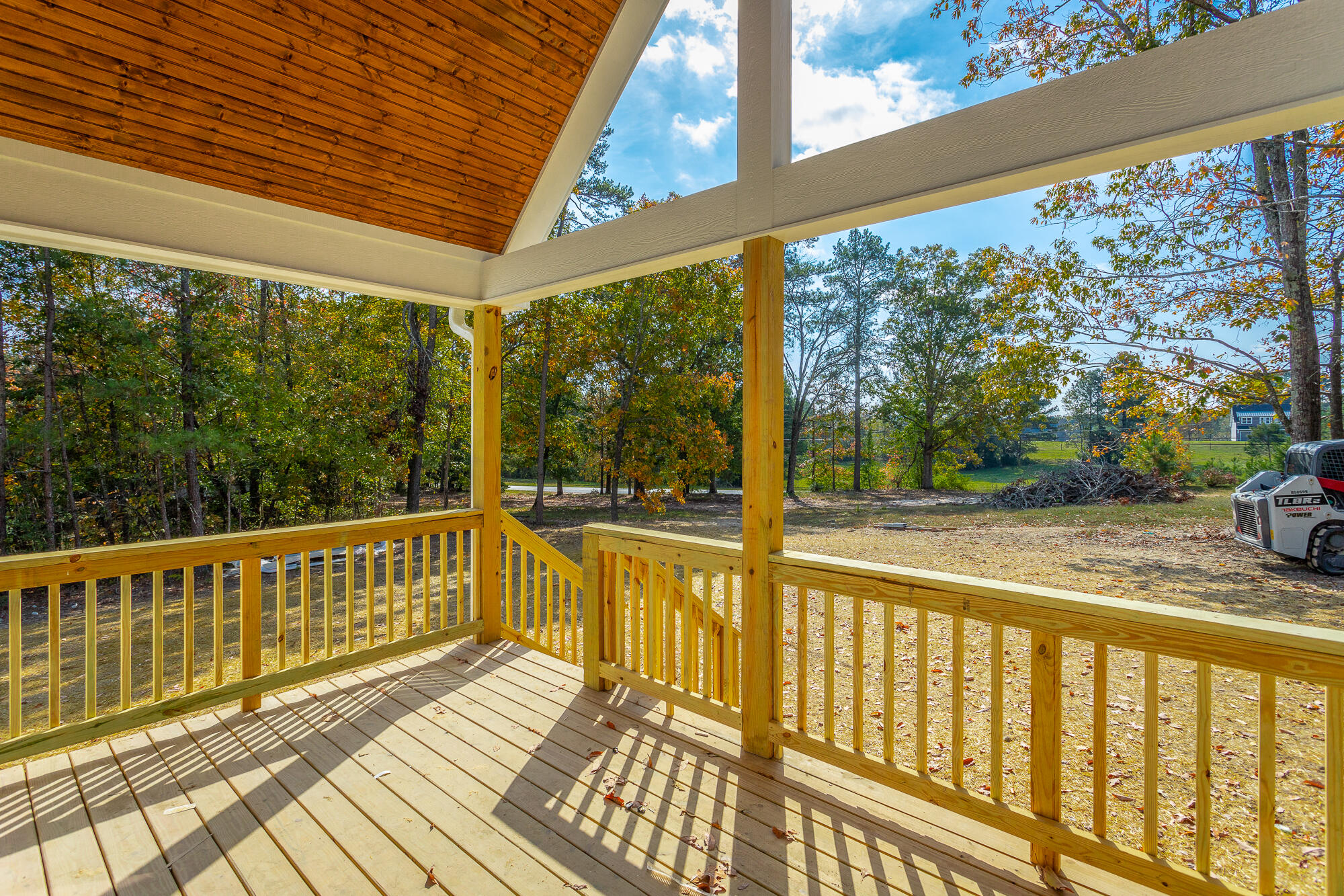 254 Auburn Drive, LaFayette