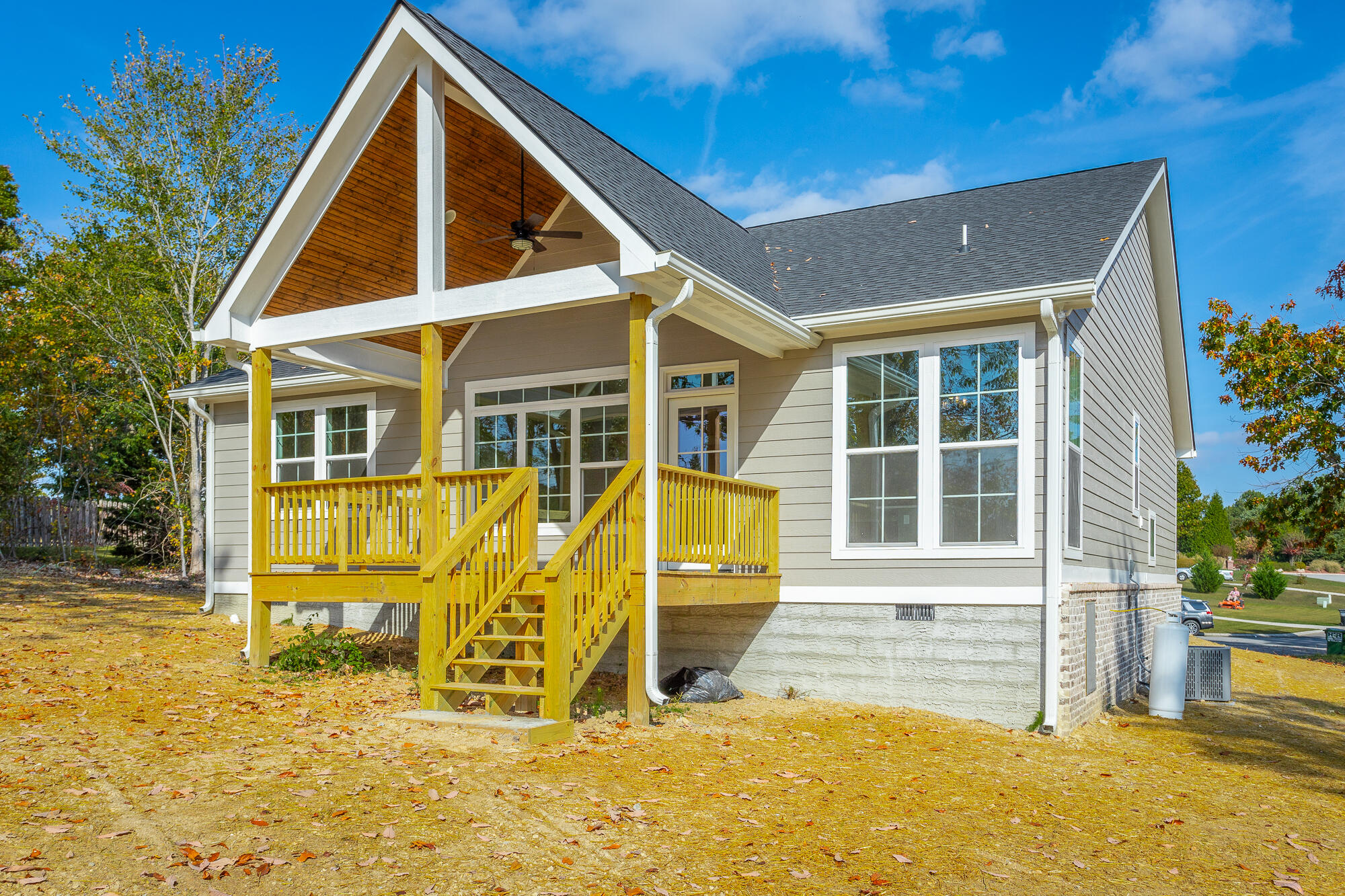 254 Auburn Drive, LaFayette