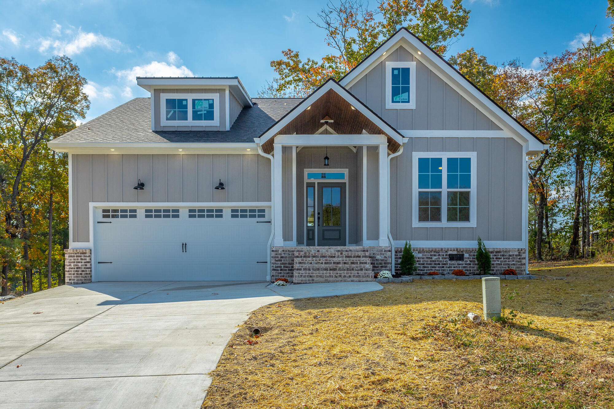 254 Auburn Drive, LaFayette