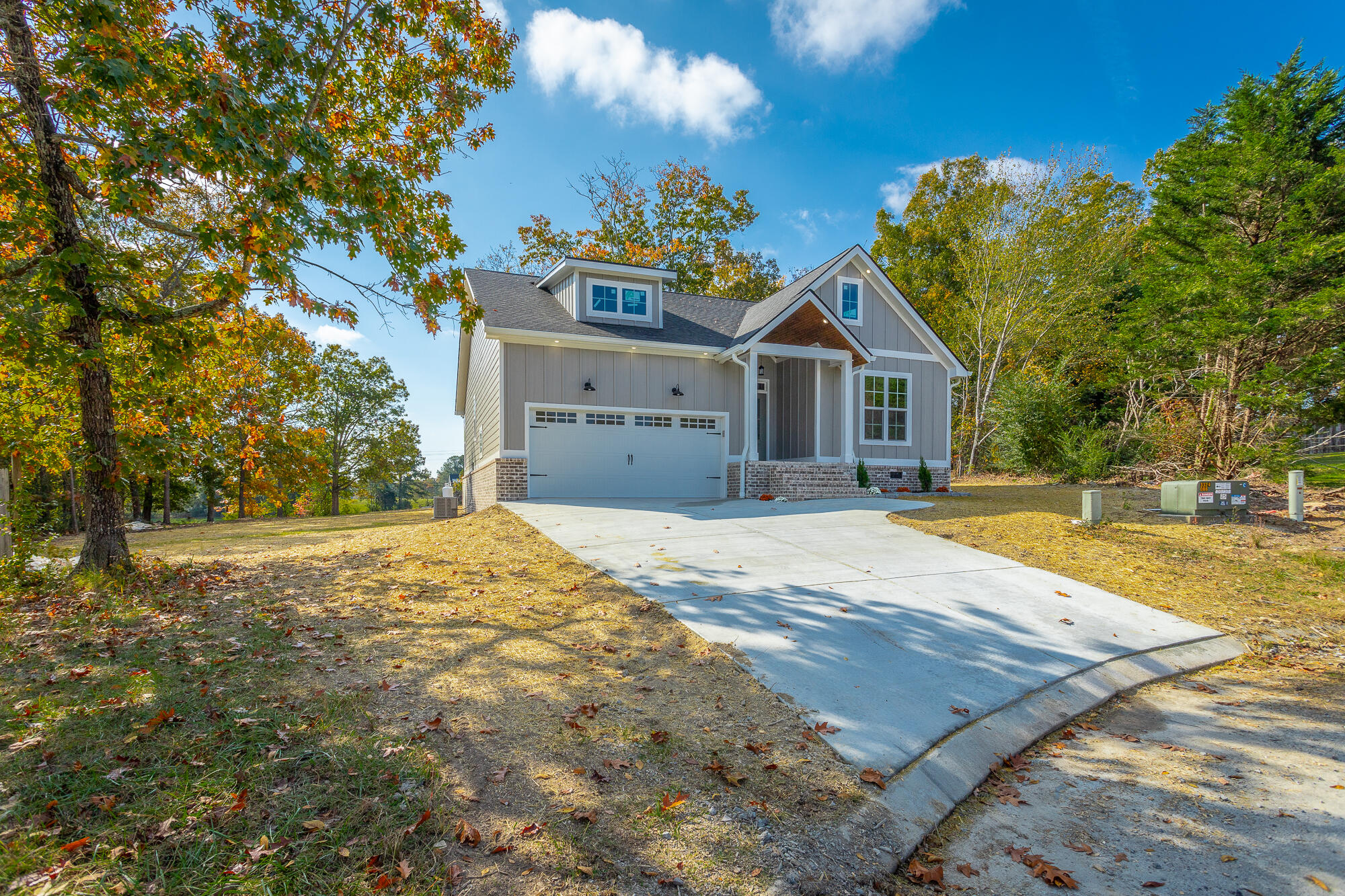 254 Auburn Drive, LaFayette