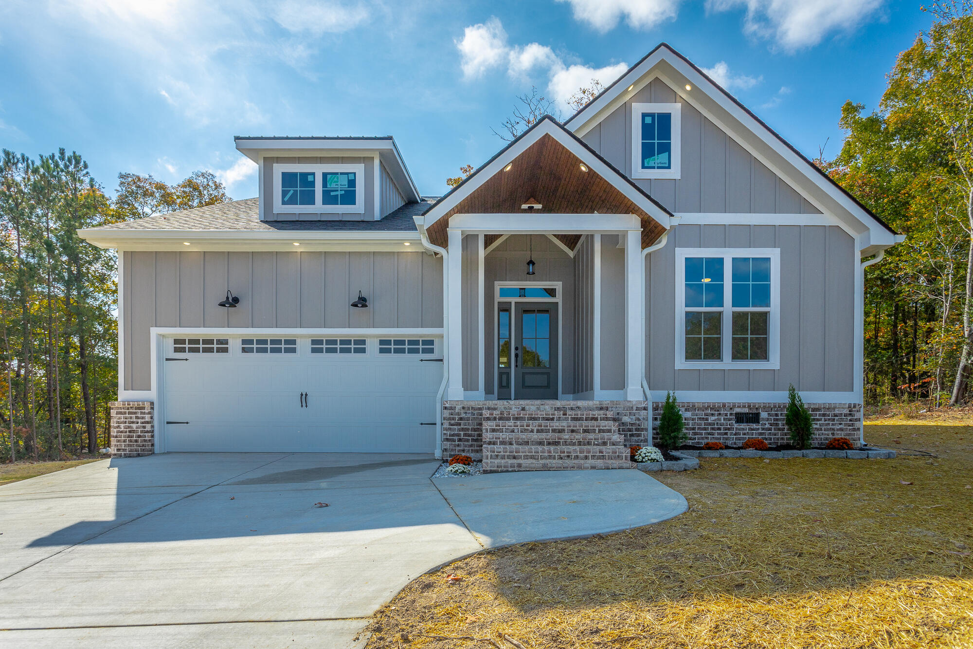 254 Auburn Drive, LaFayette