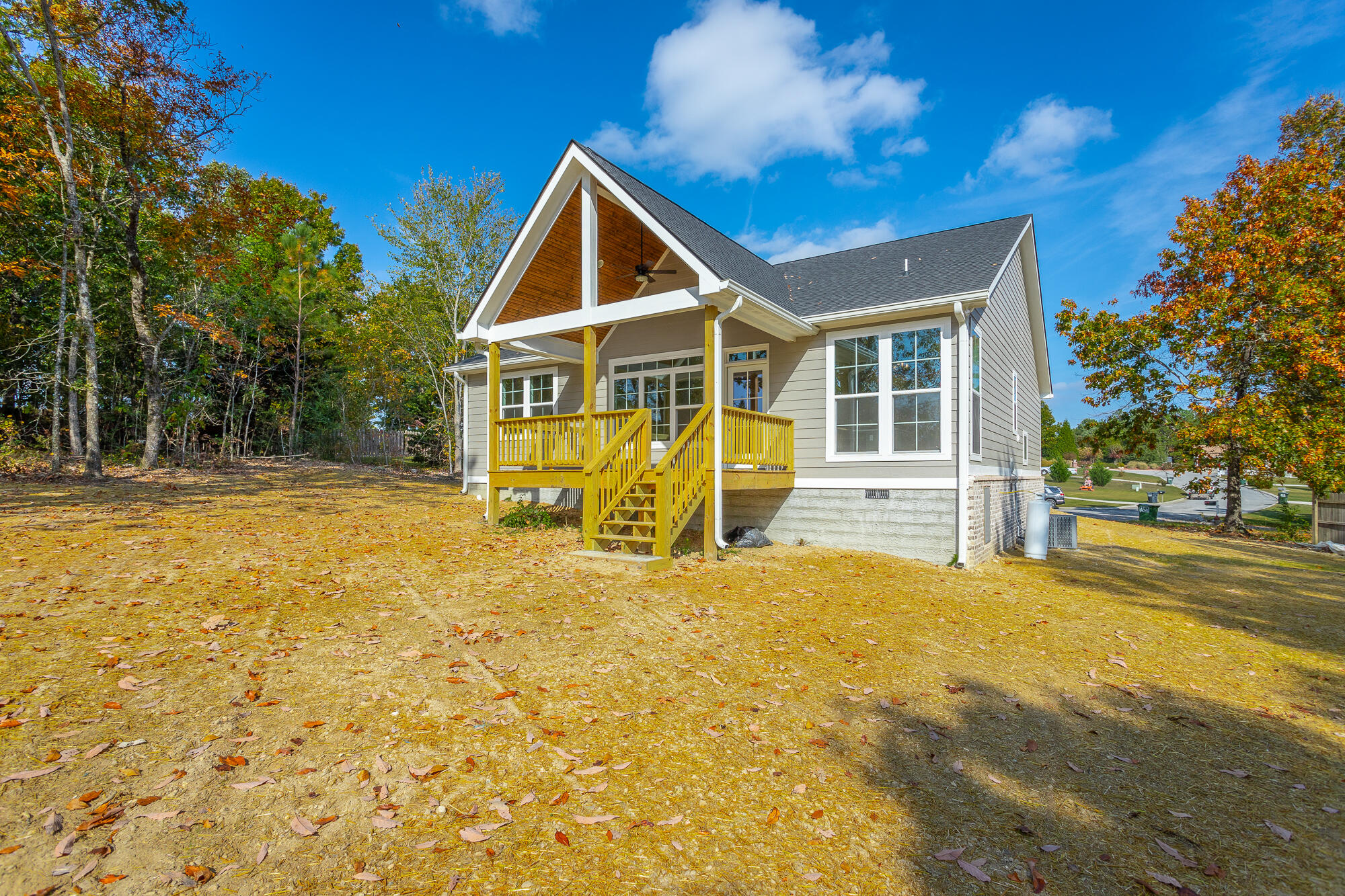254 Auburn Drive, LaFayette