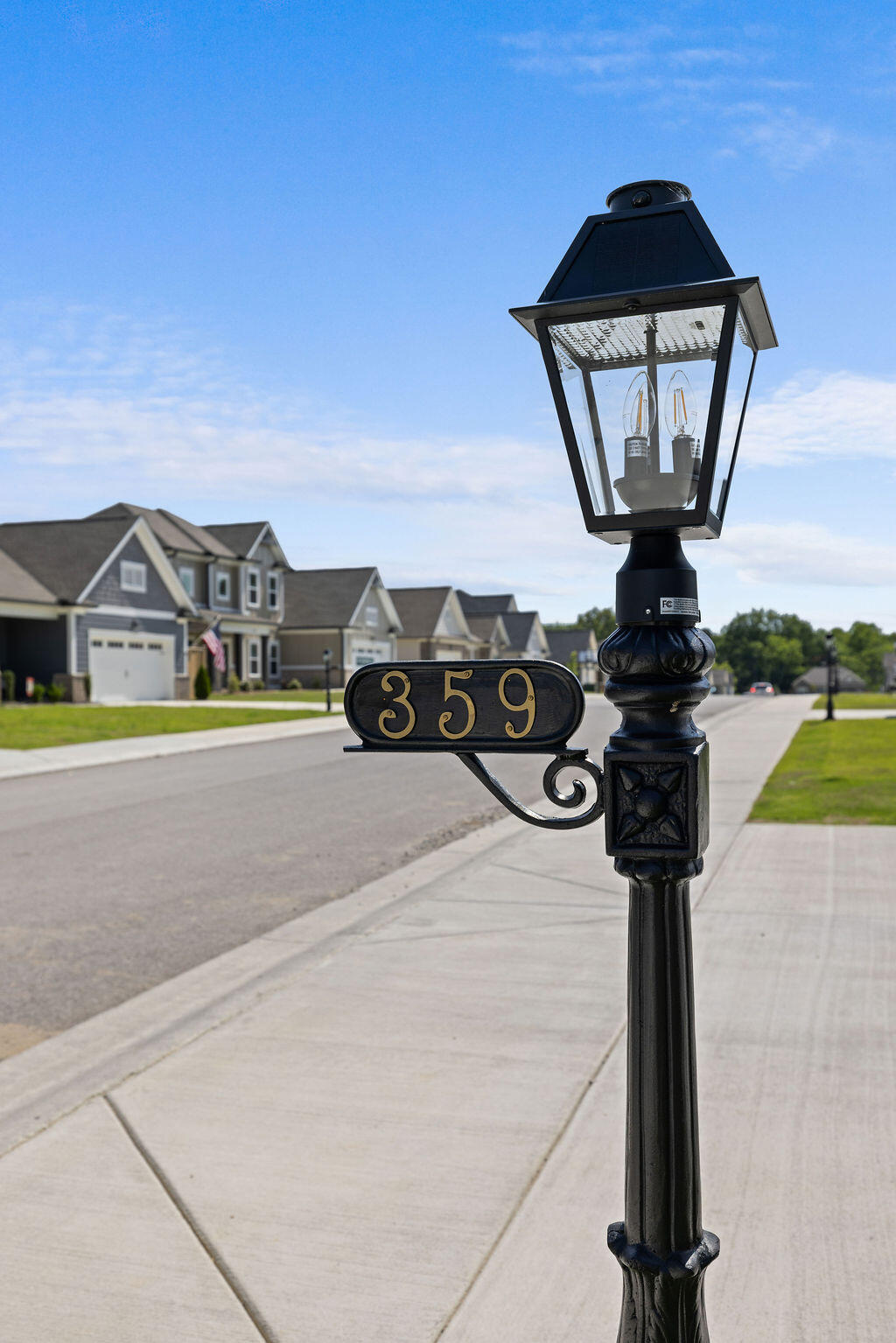 359 Winchester Drive, 64