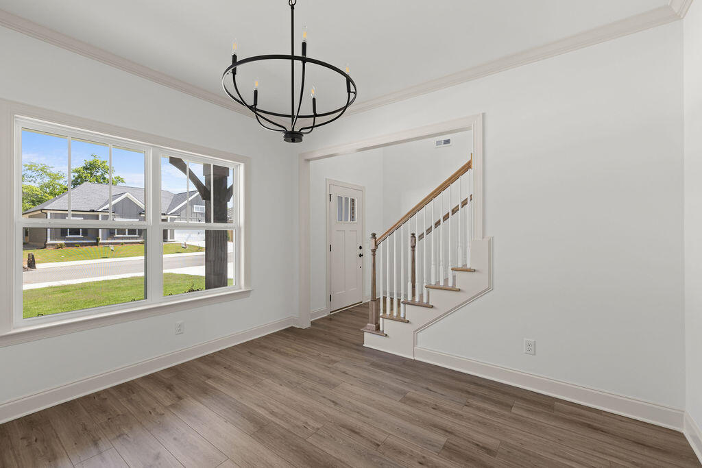 359 Winchester Drive, 64