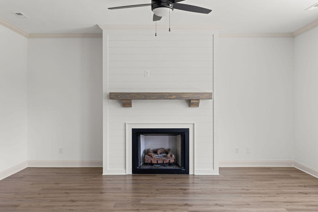 359 Winchester Drive, 64