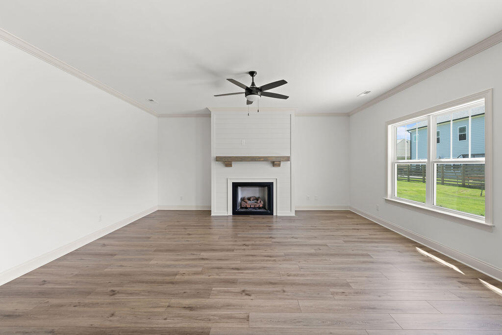 359 Winchester Drive, 64