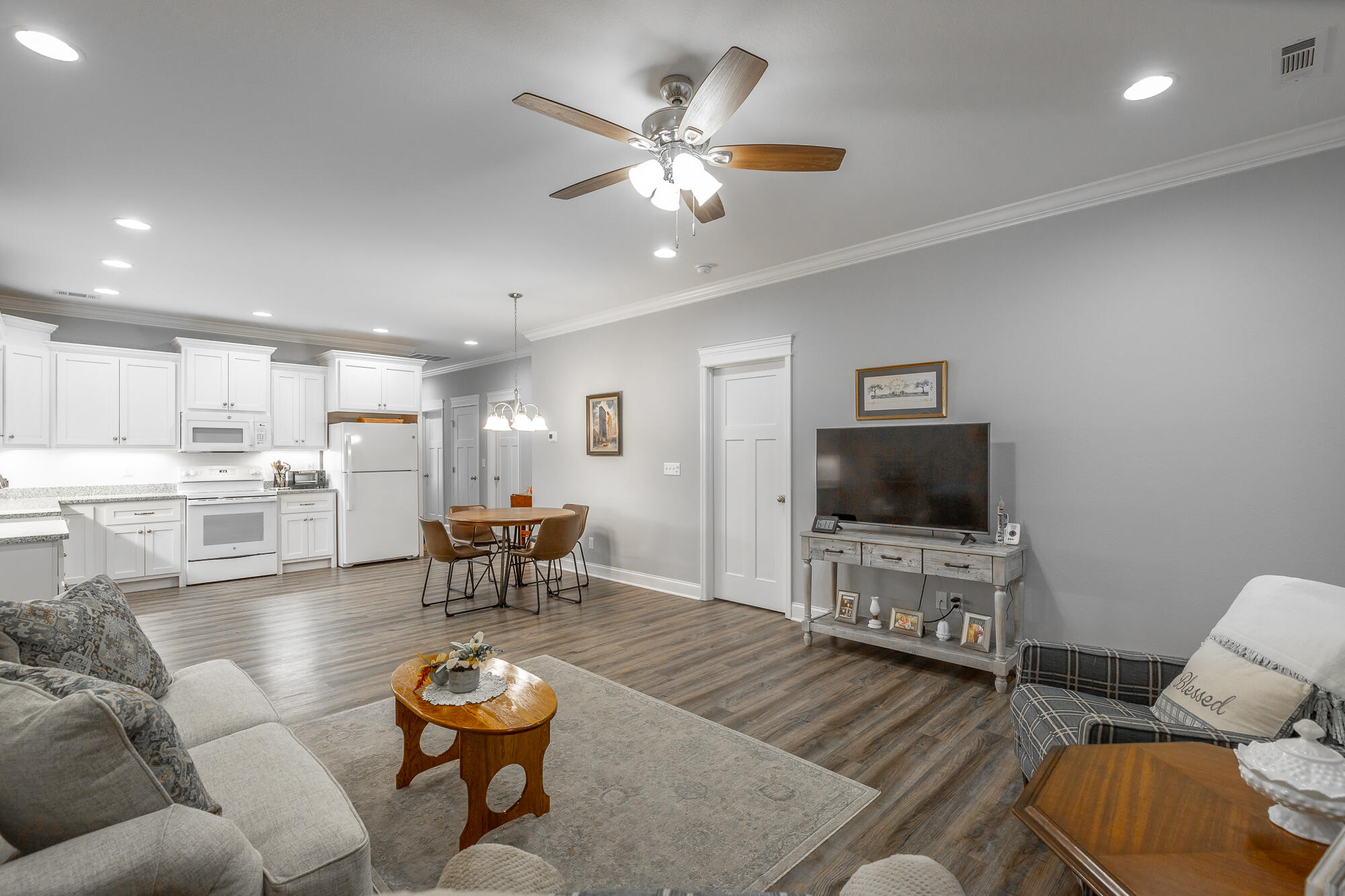 181 Garden View Lane