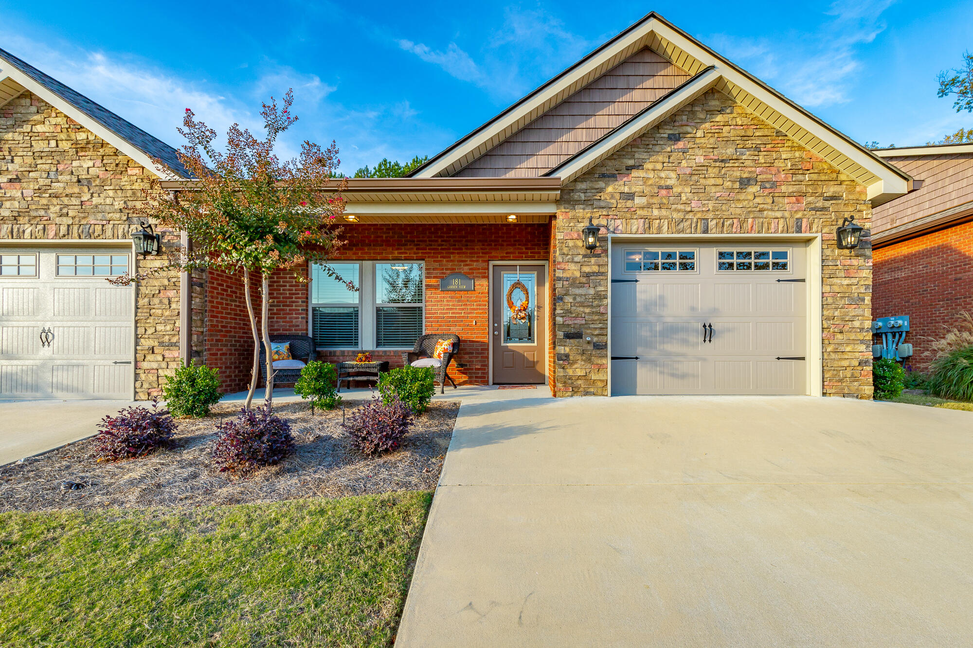 181 Garden View Lane