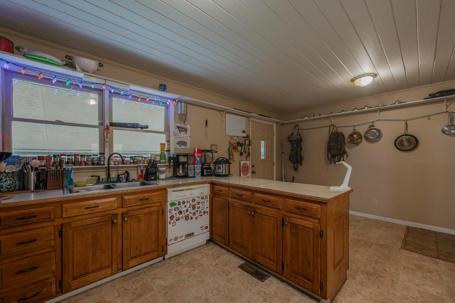 4070 Bronco Road, LaFayette
