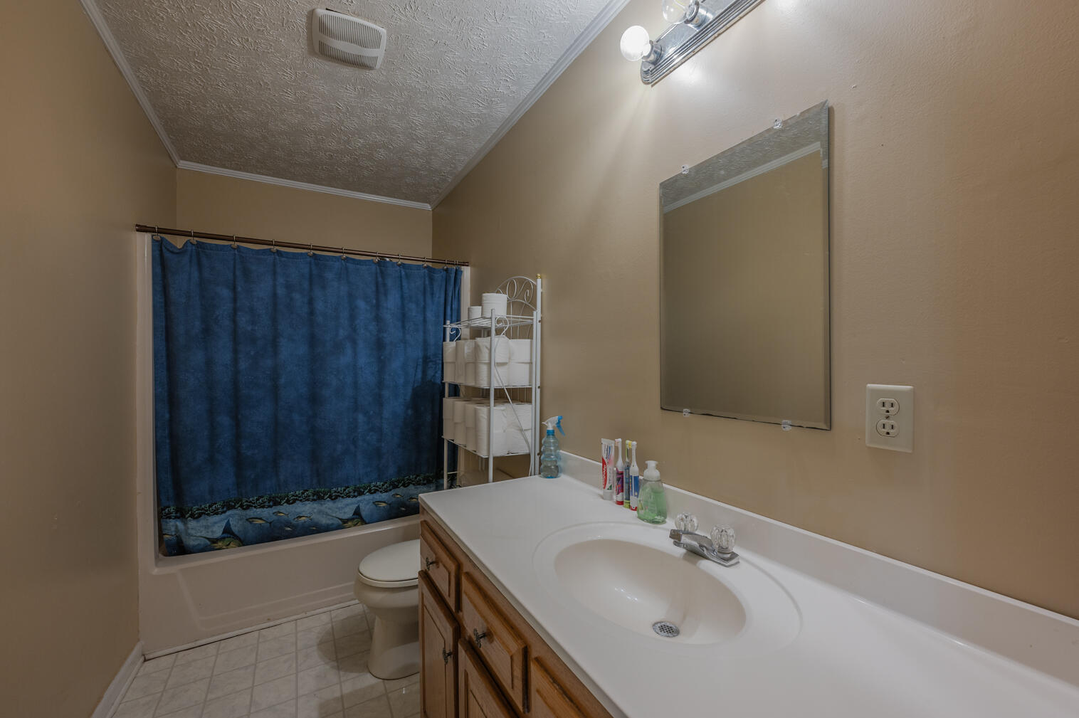 4070 Bronco Road, LaFayette