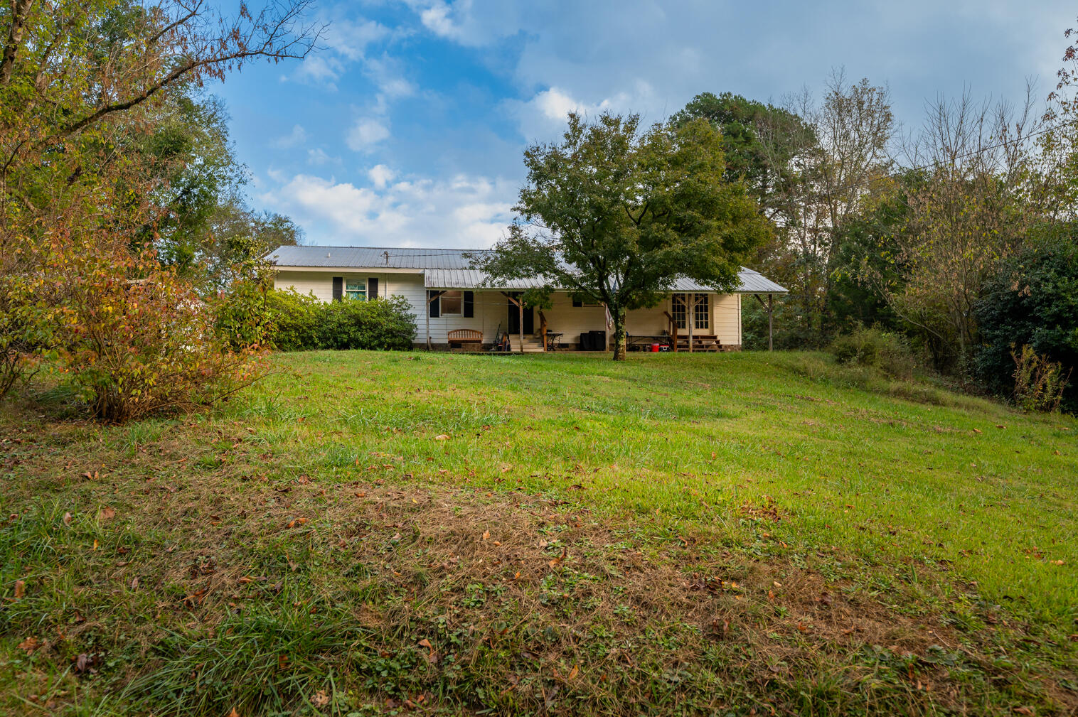 4070 Bronco Road, LaFayette