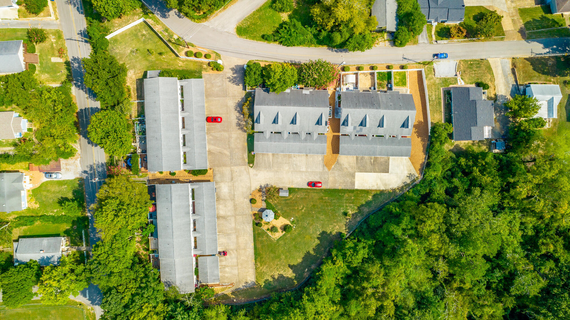 326 W Midvale Avenue, 18