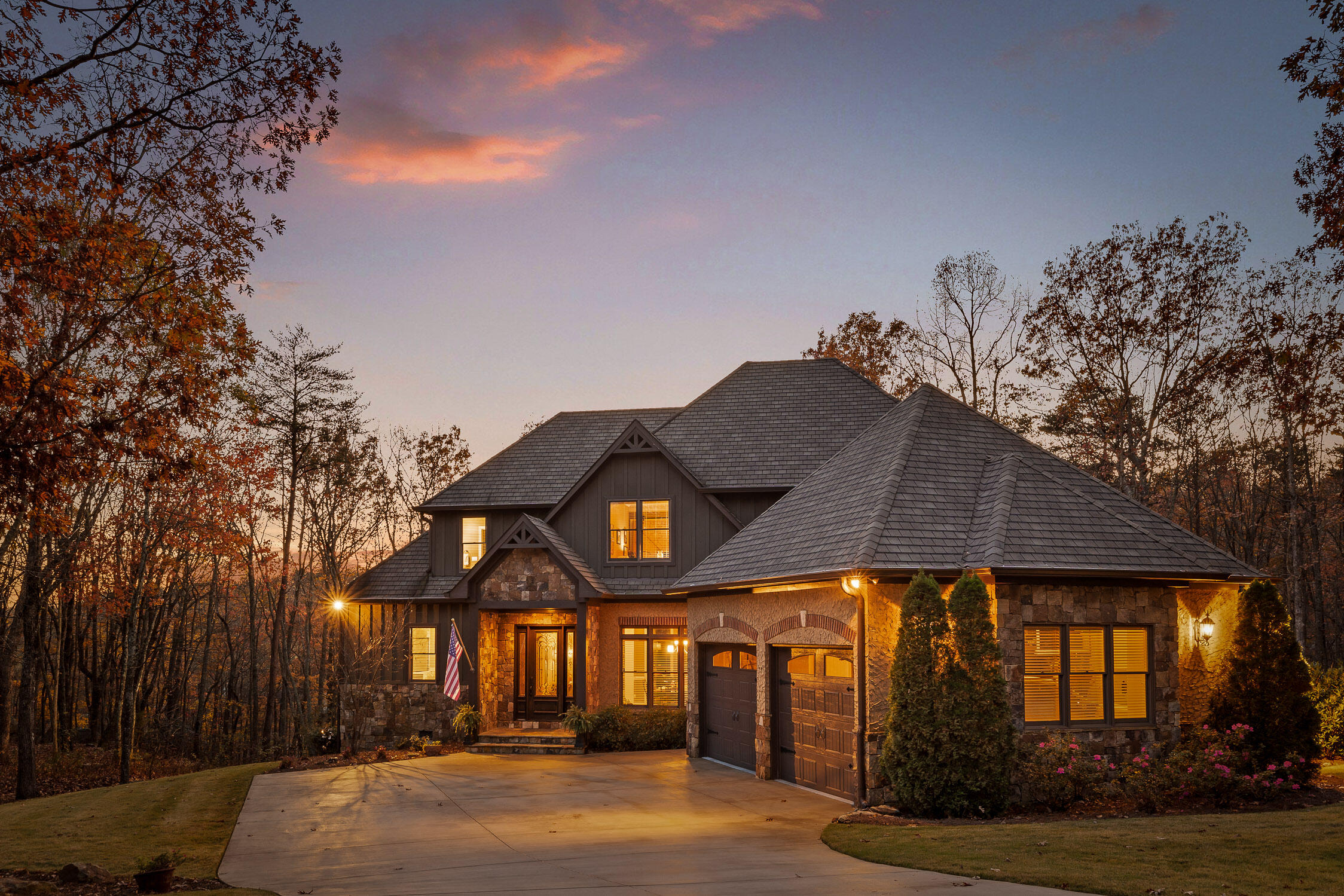 190 Canyon Ridge Road