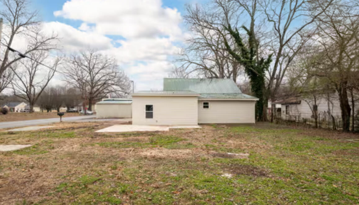 1004 S Chattanooga Street, LaFayette