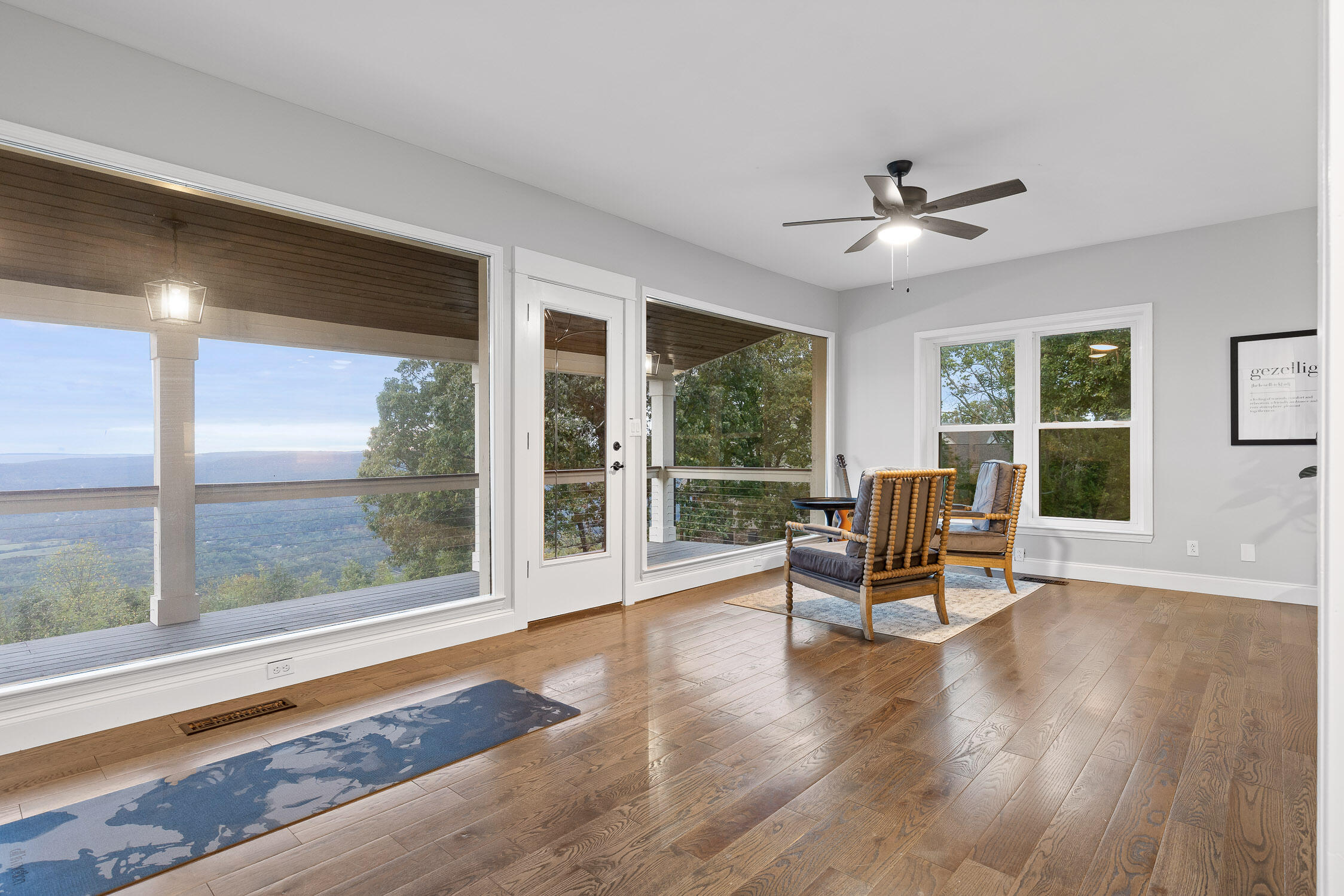 12025 Scenic Highway