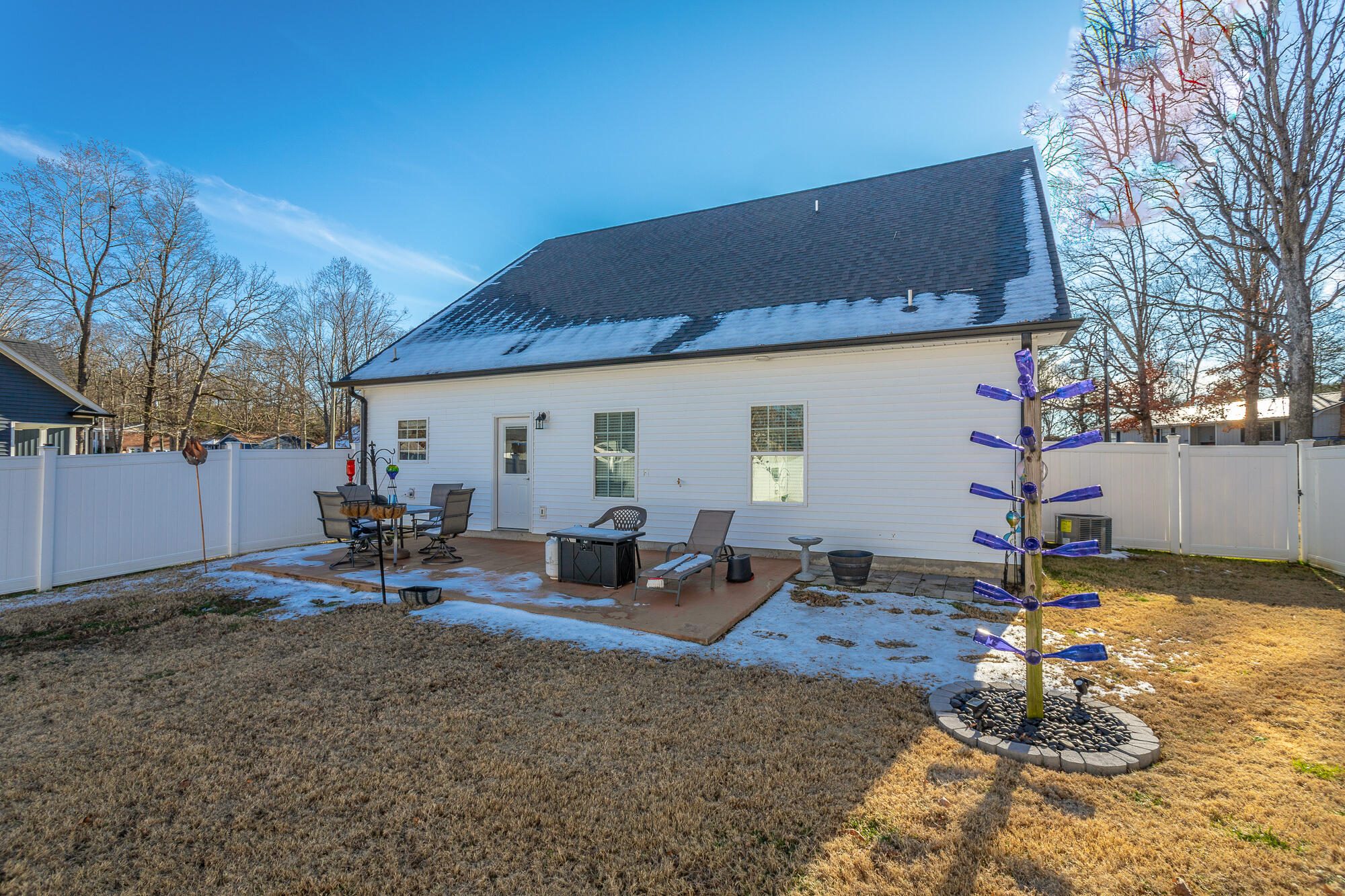 1394 NW Winwood Trail