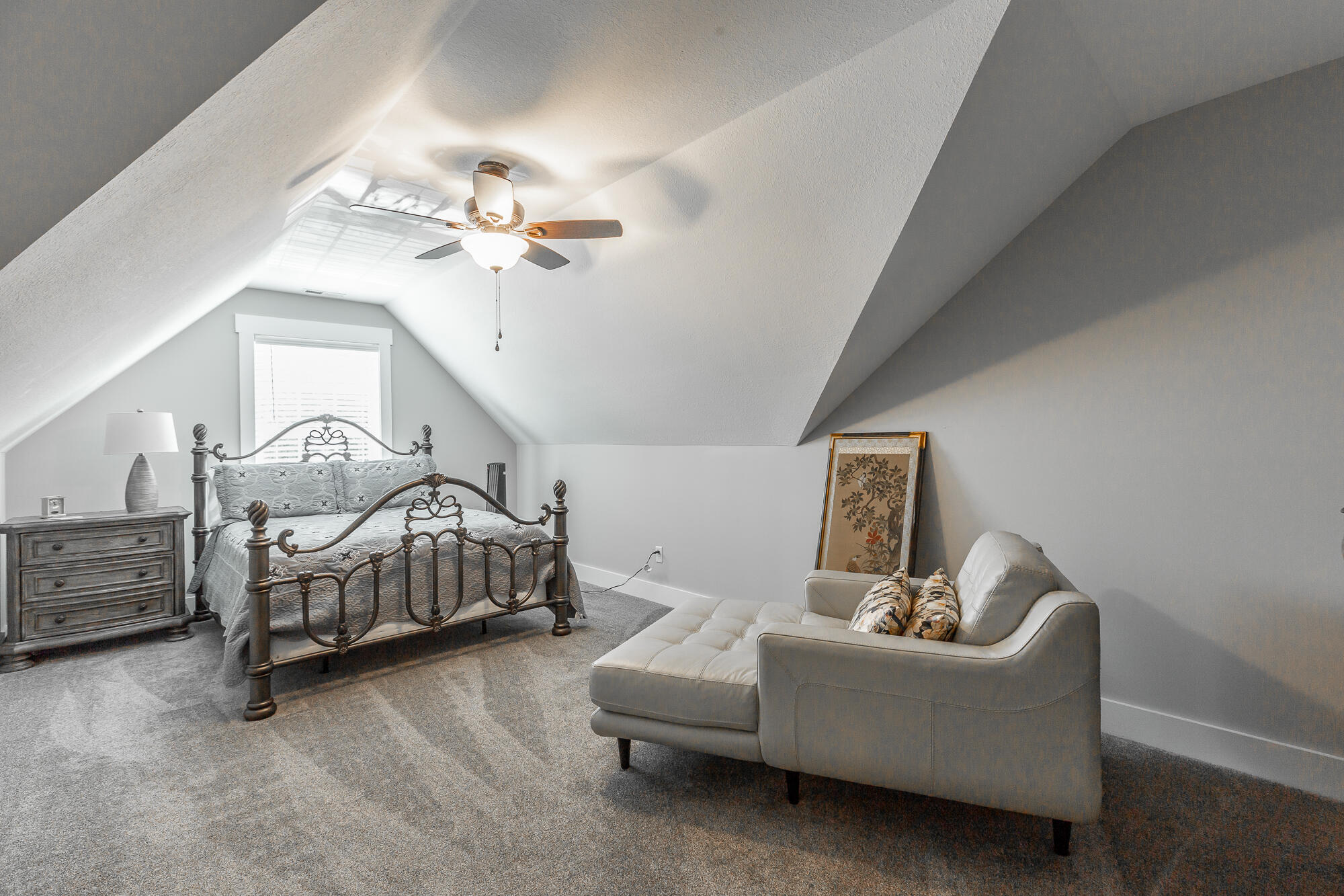 1394 NW Winwood Trail