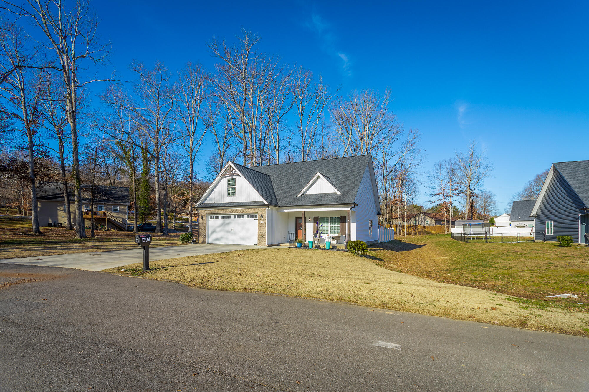 1394 NW Winwood Trail