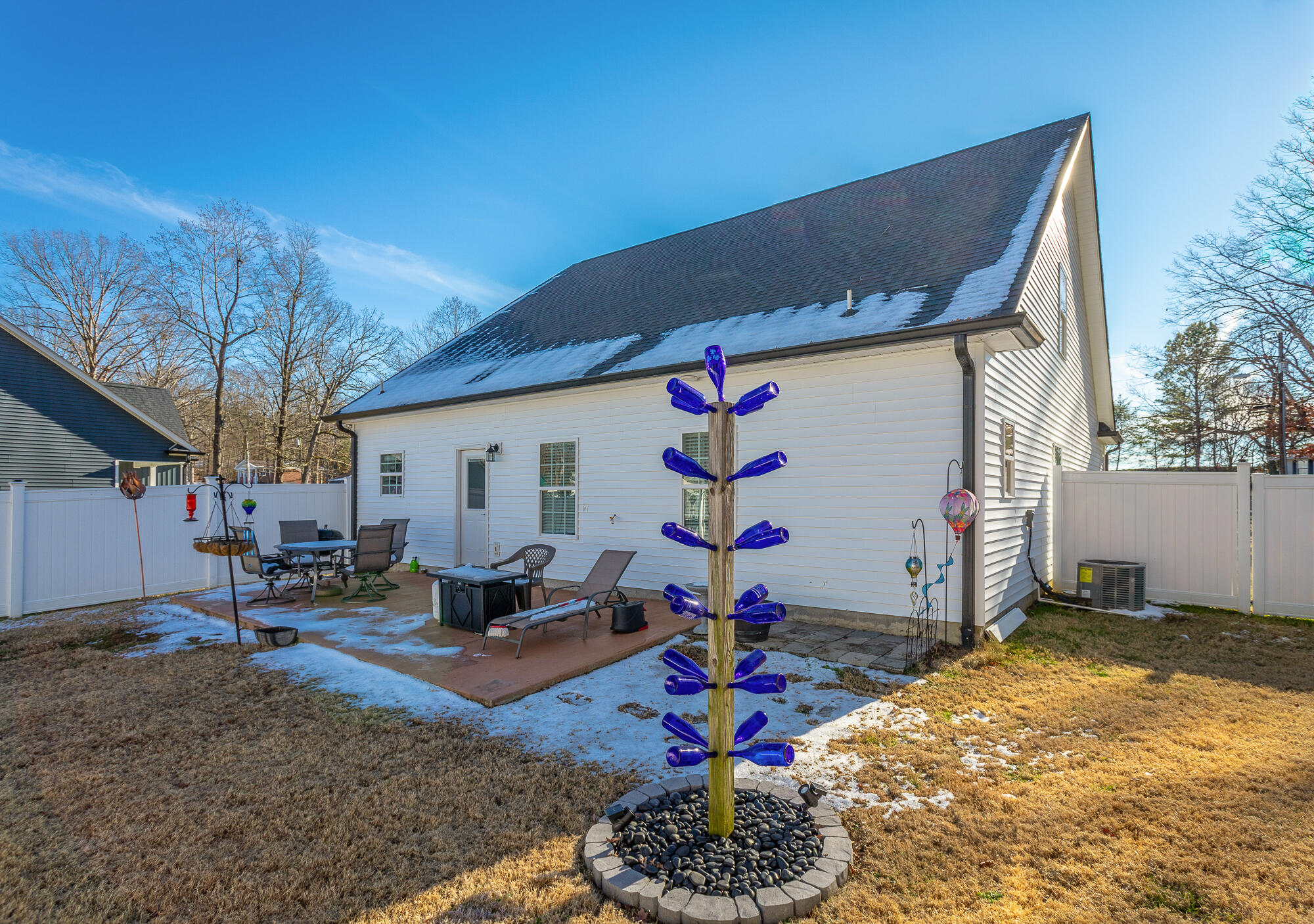 1394 NW Winwood Trail