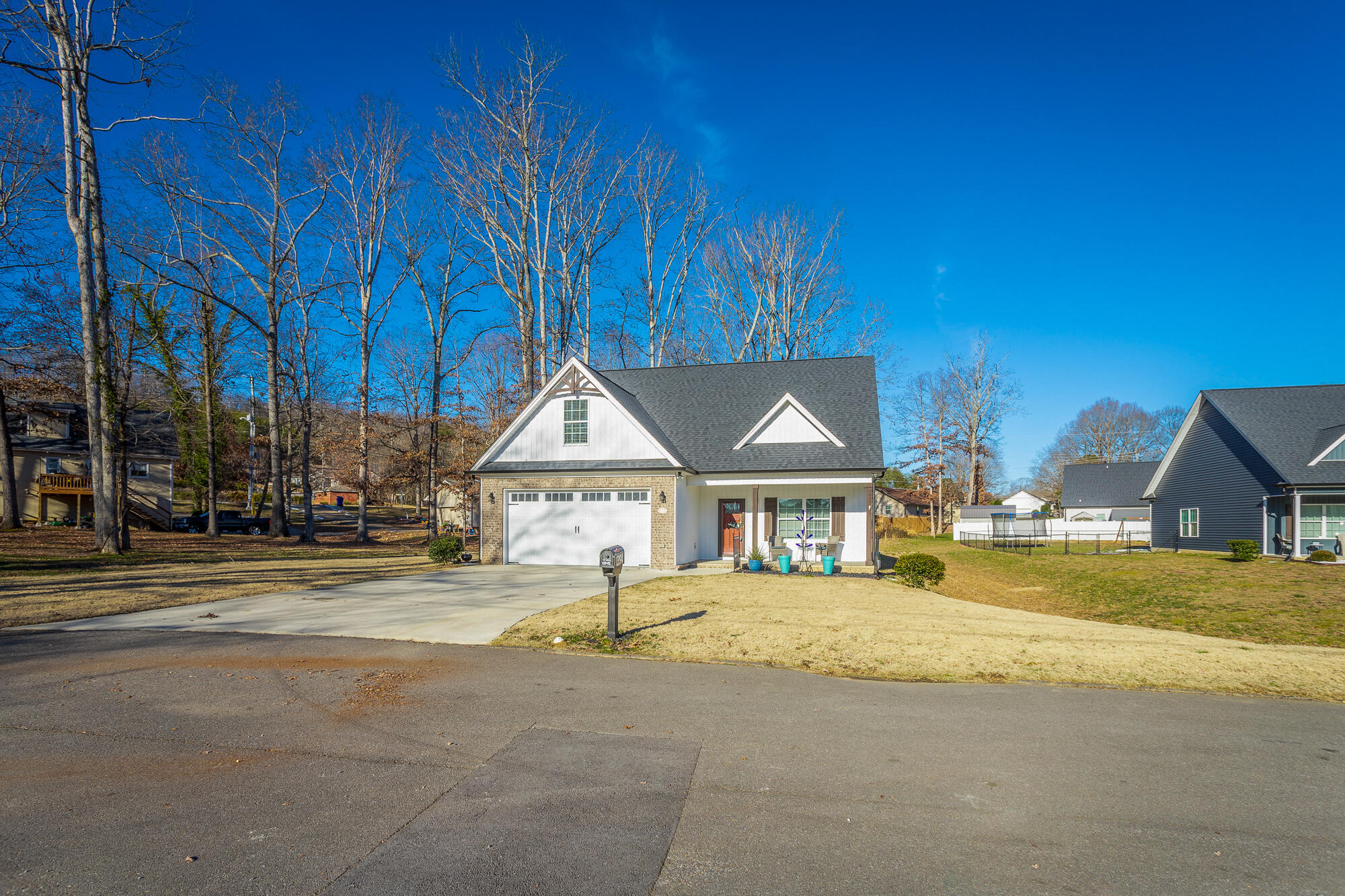 1394 NW Winwood Trail