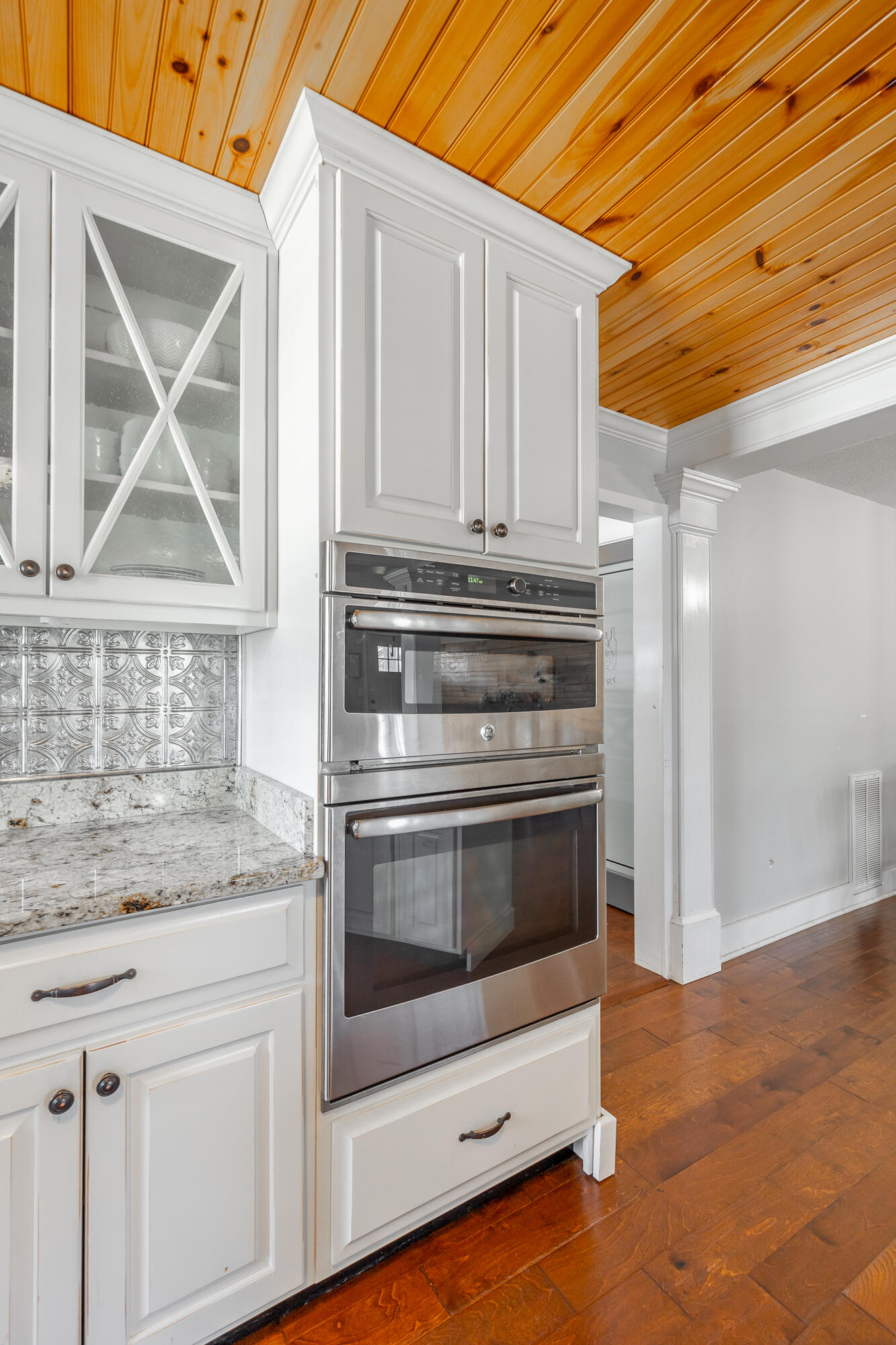 4533 Long Hollow Road