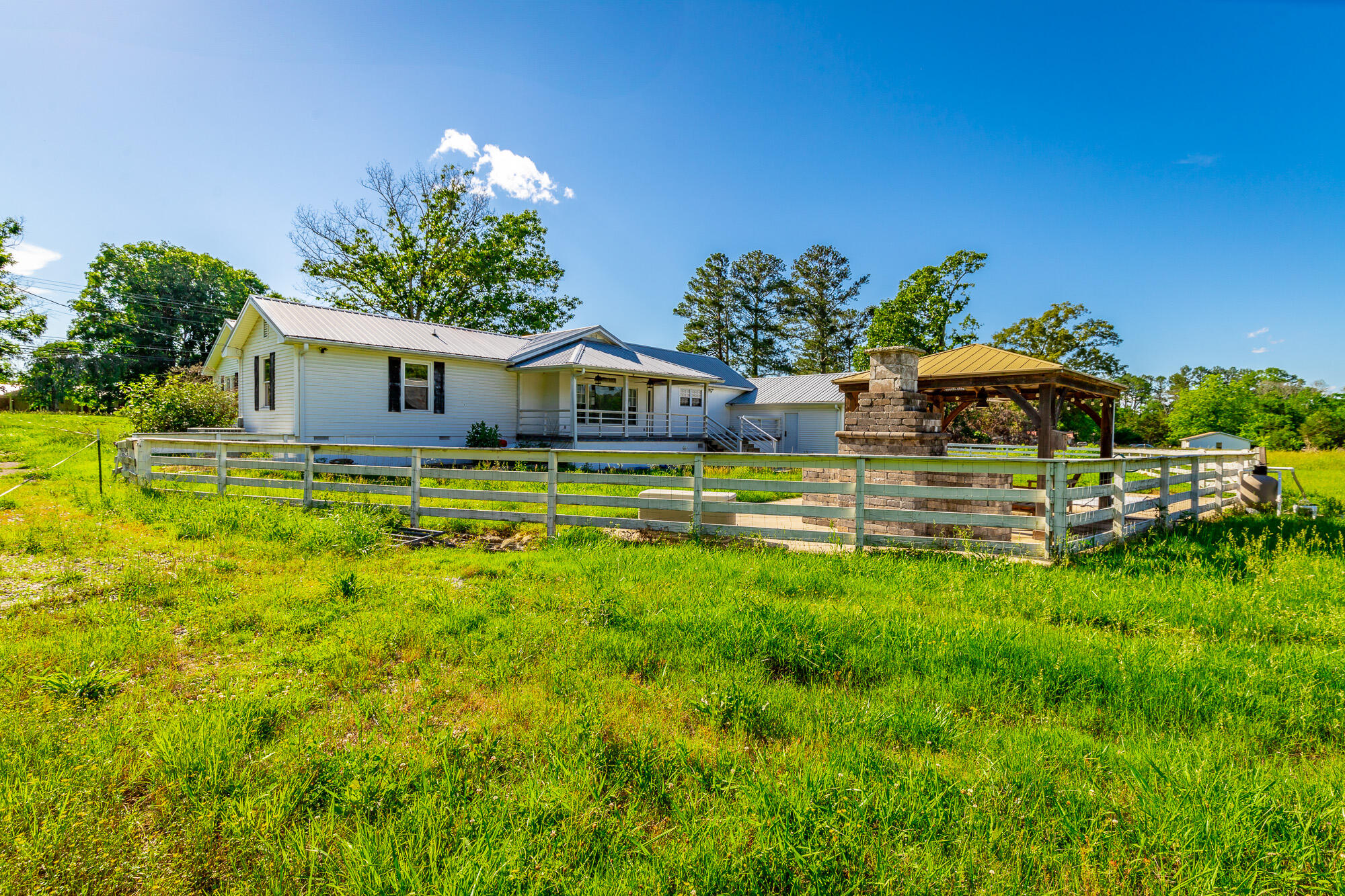 4533 Long Hollow Road