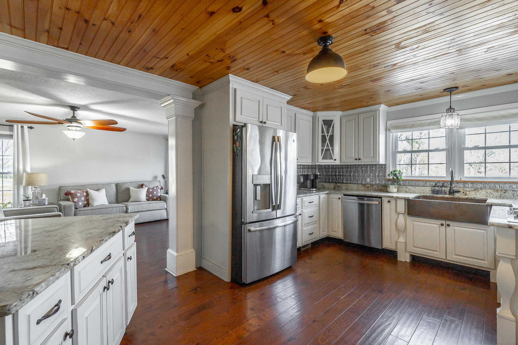 4533 Long Hollow Road