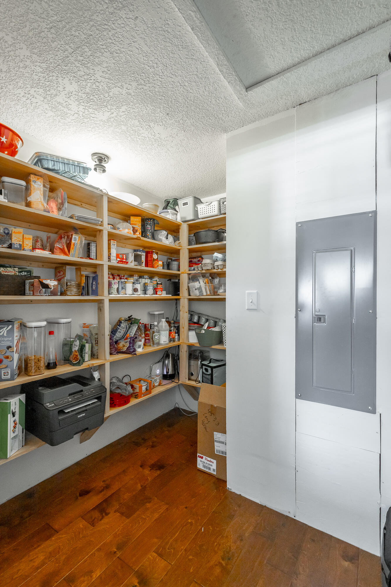 4533 Long Hollow Road