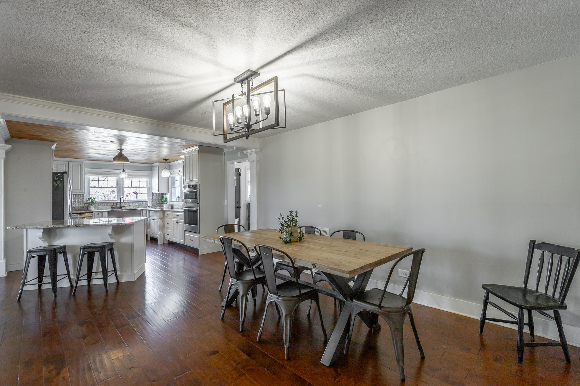 4533 Long Hollow Road