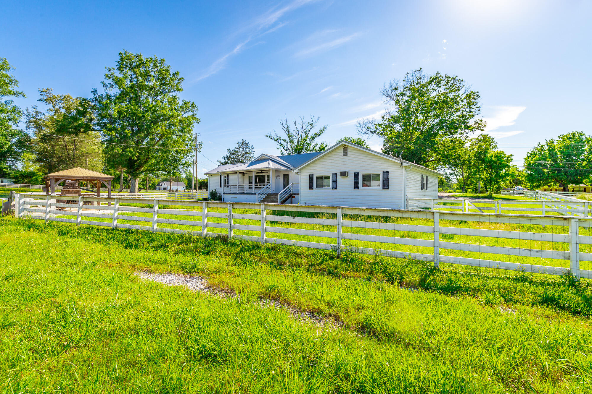 4533 Long Hollow Road